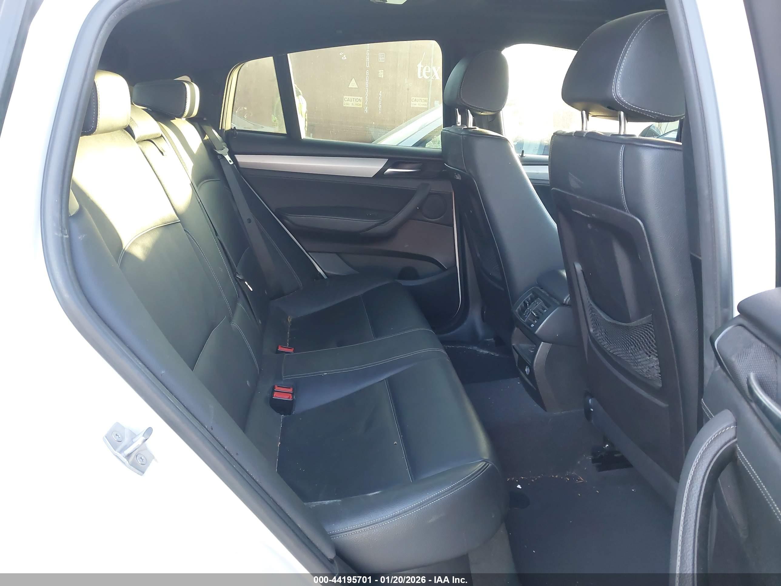 BMW X4 image 8