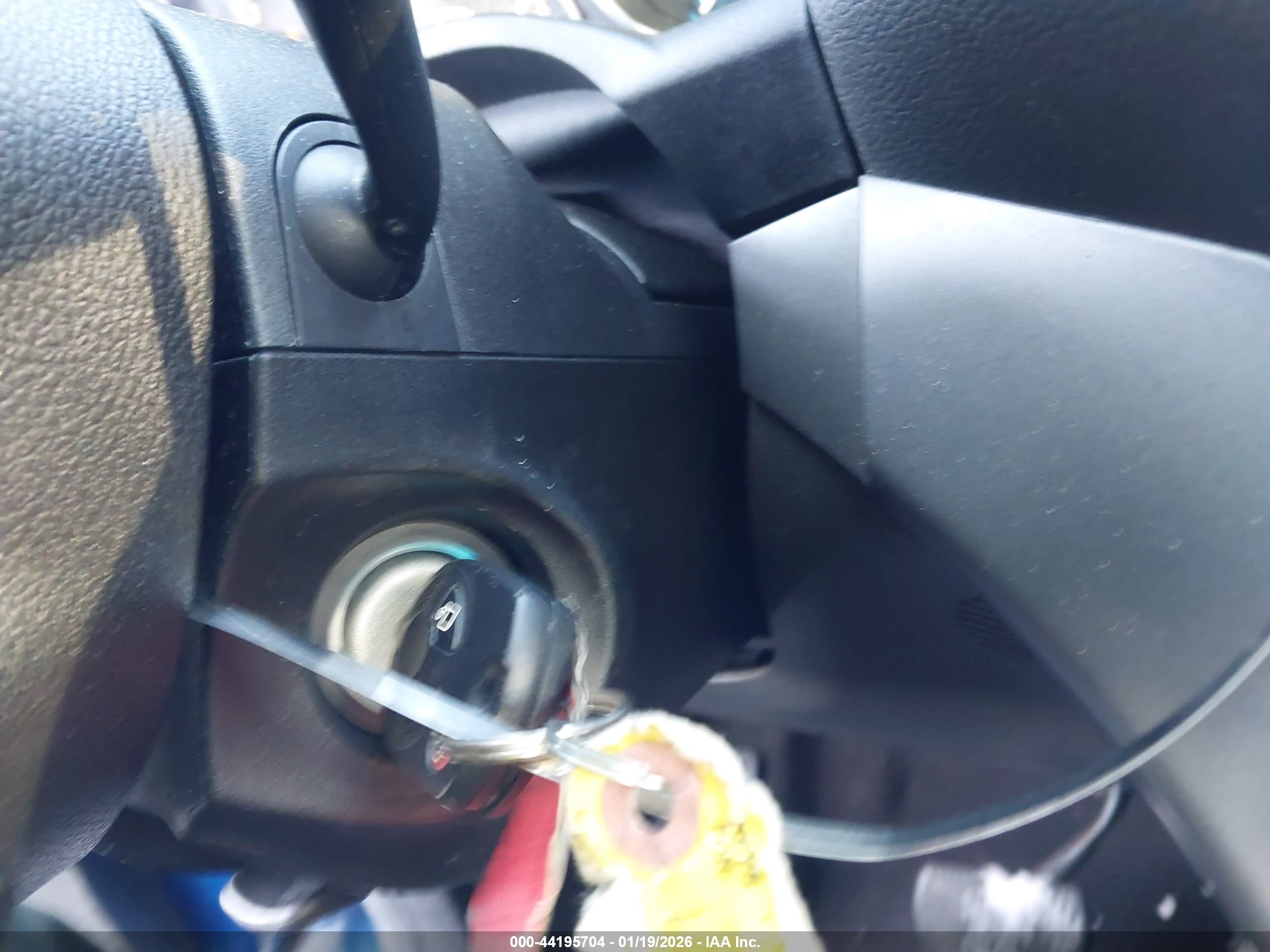 FORD ESCAPE image 11