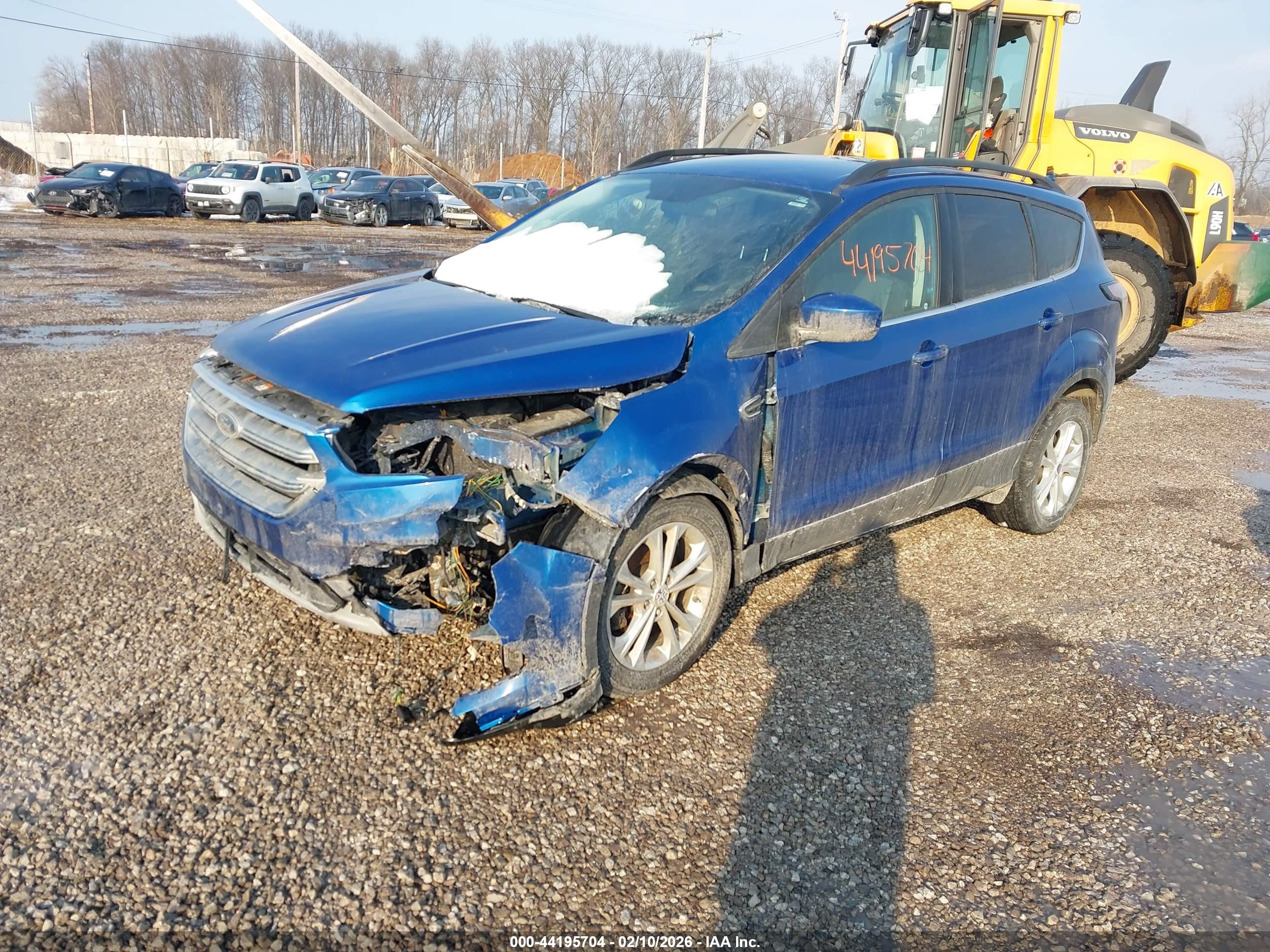 FORD ESCAPE image 2