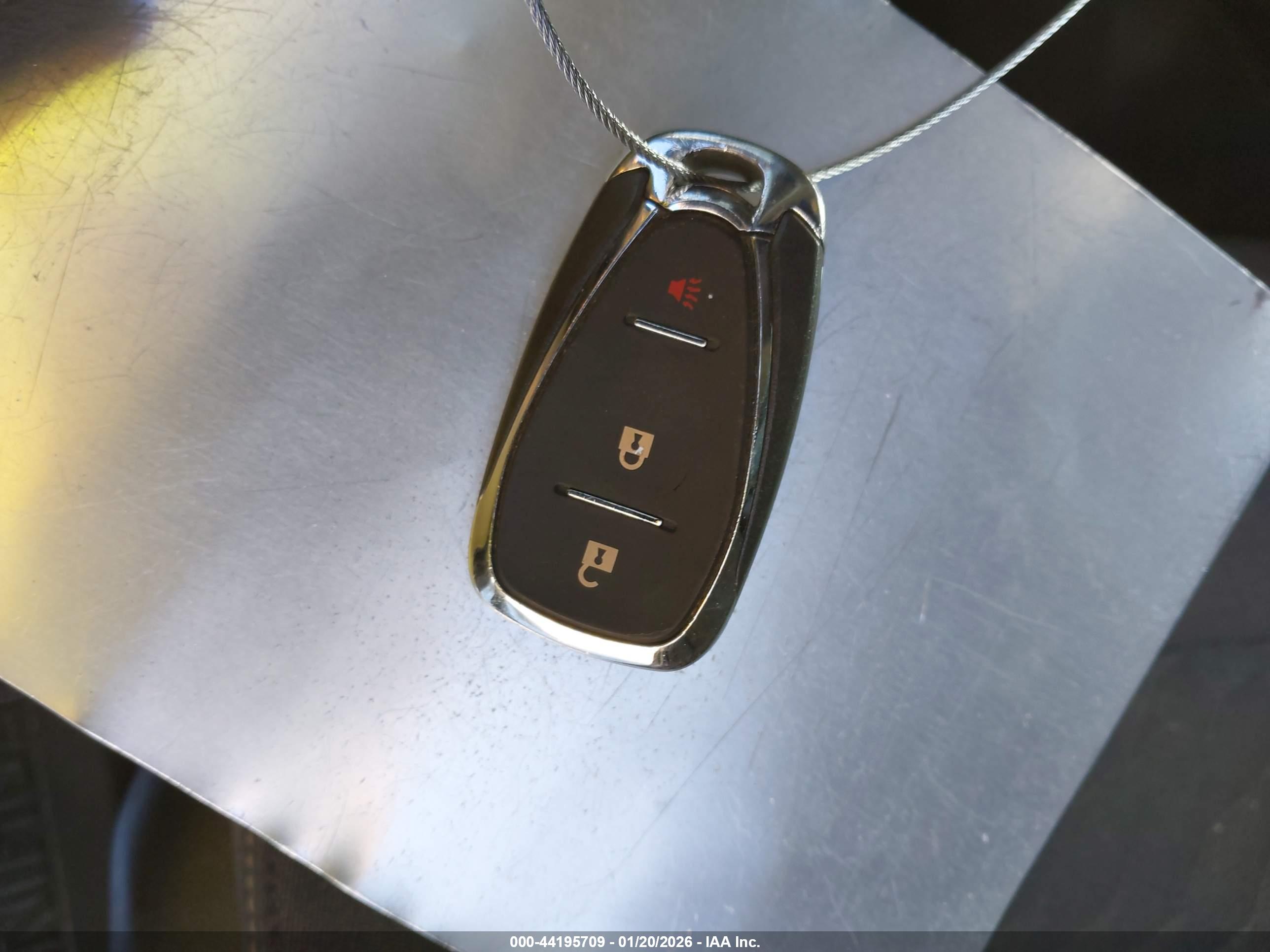 CHEVROLET EQUINOX image 11