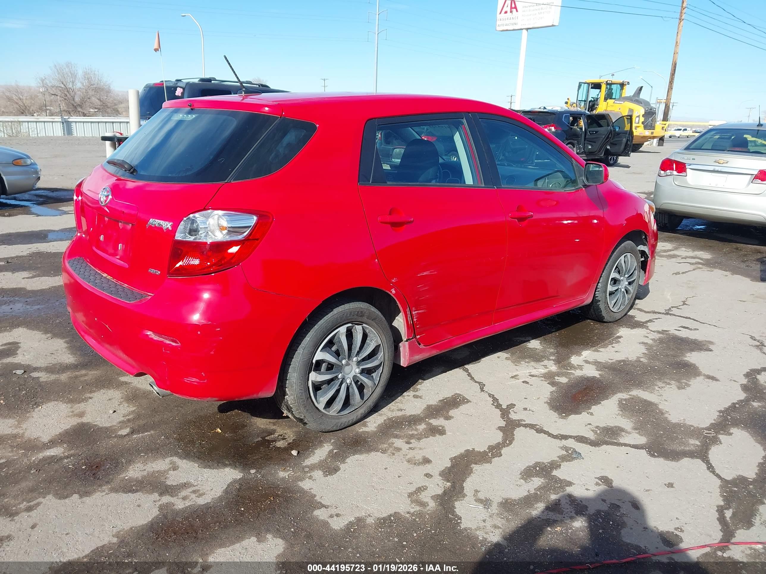 TOYOTA MATRIX image 4