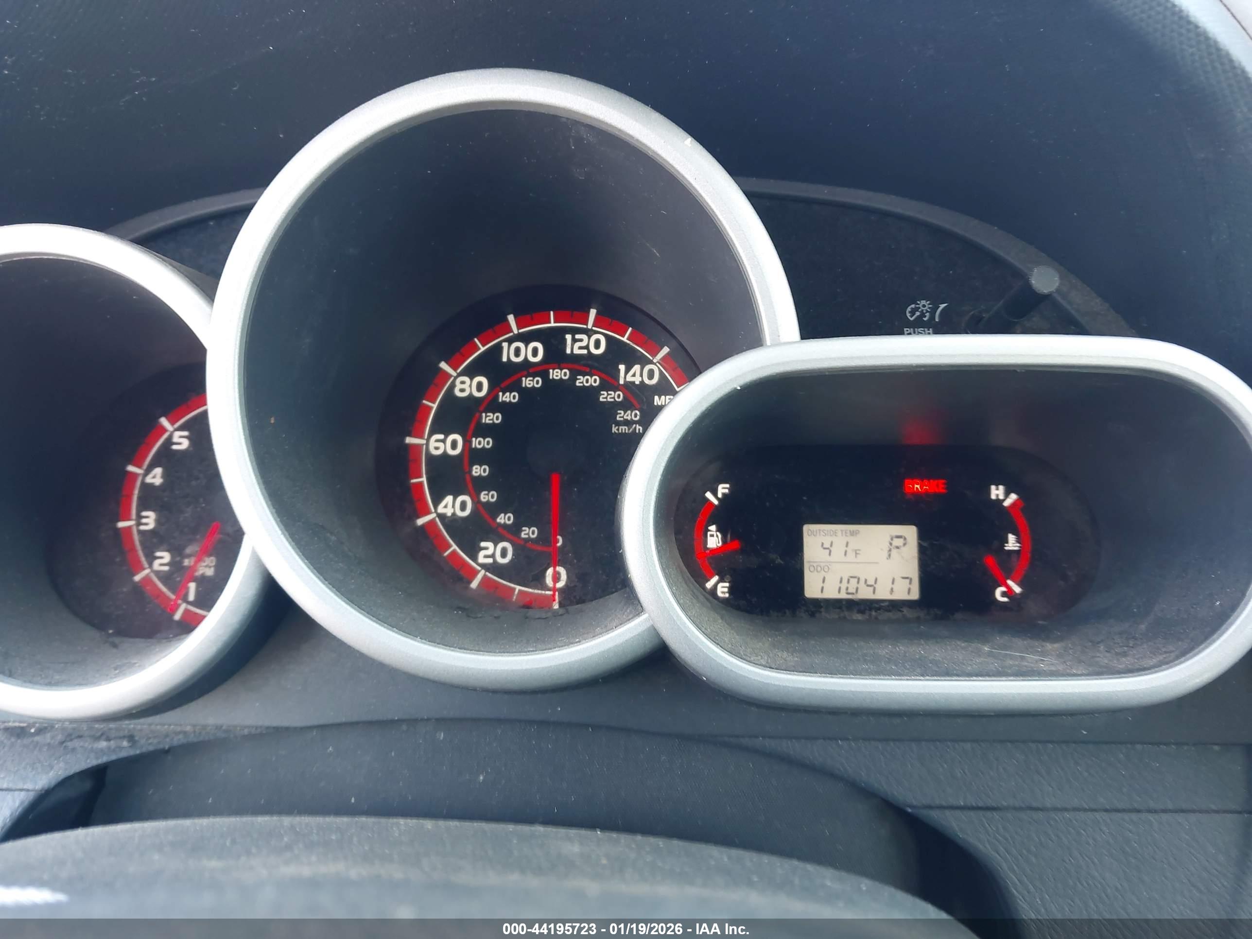 TOYOTA MATRIX image 7