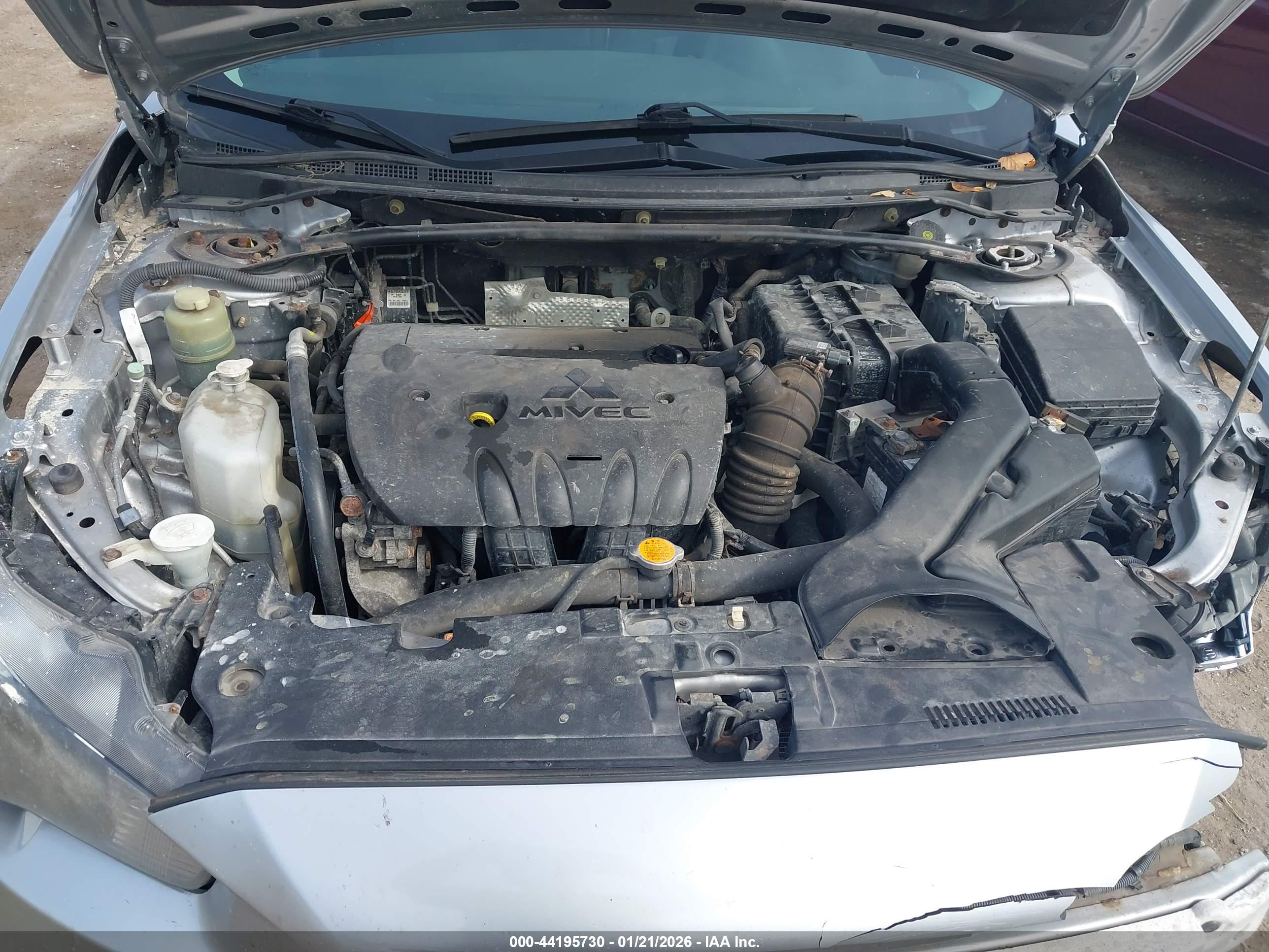 MITSUBISHI LANCER image 10