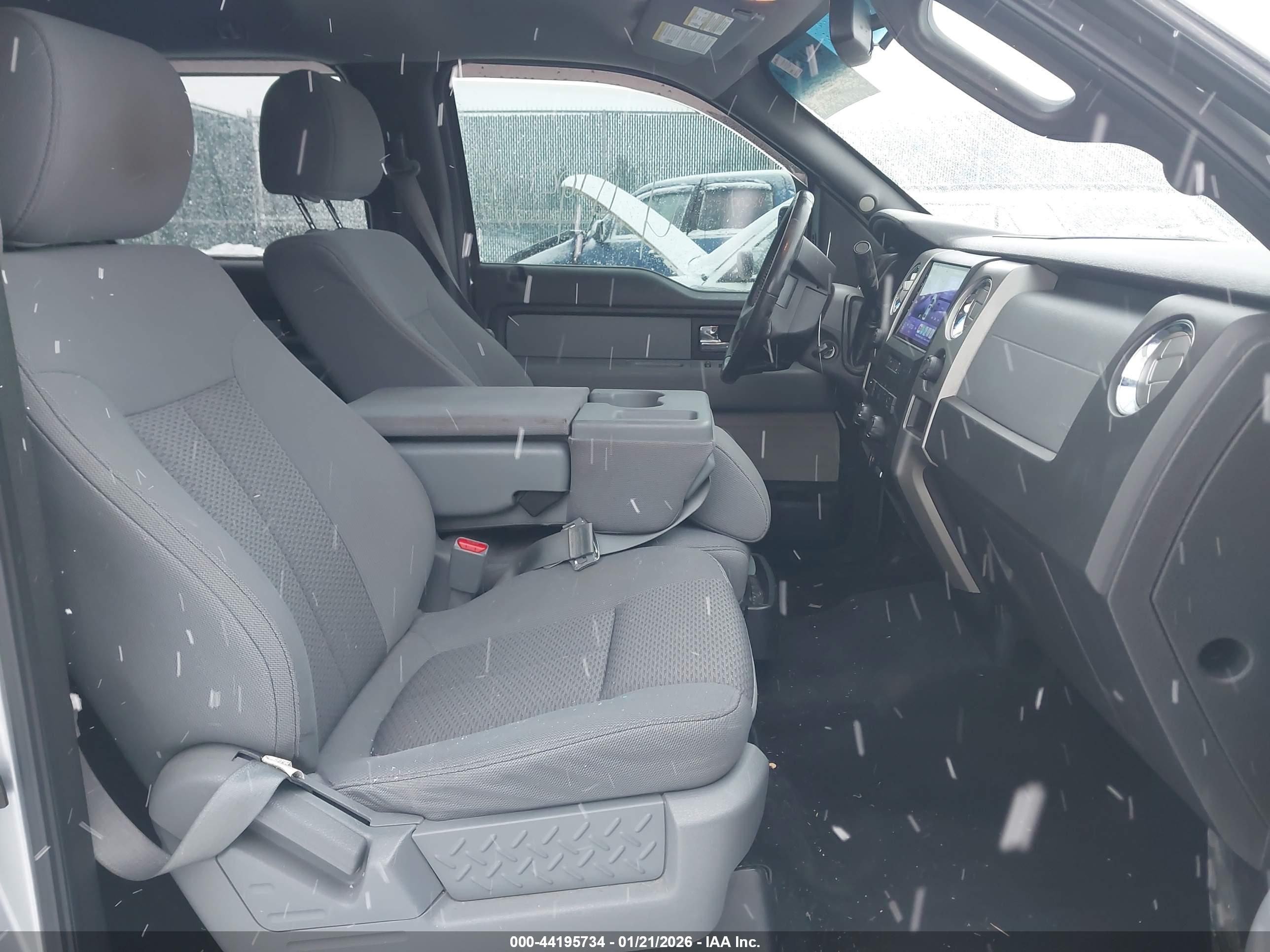 FORD F-150 image 5