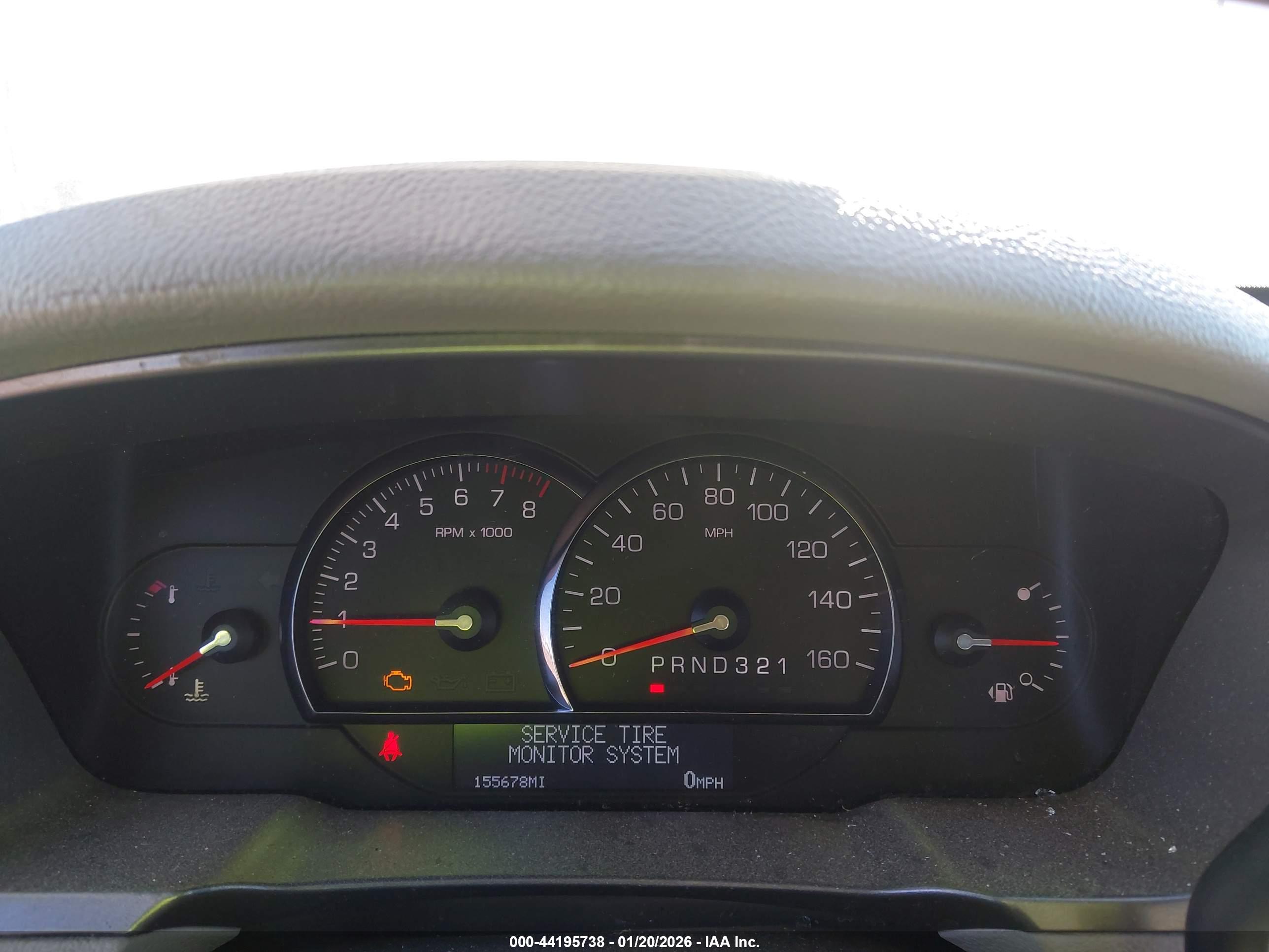 CADILLAC DTS image 7