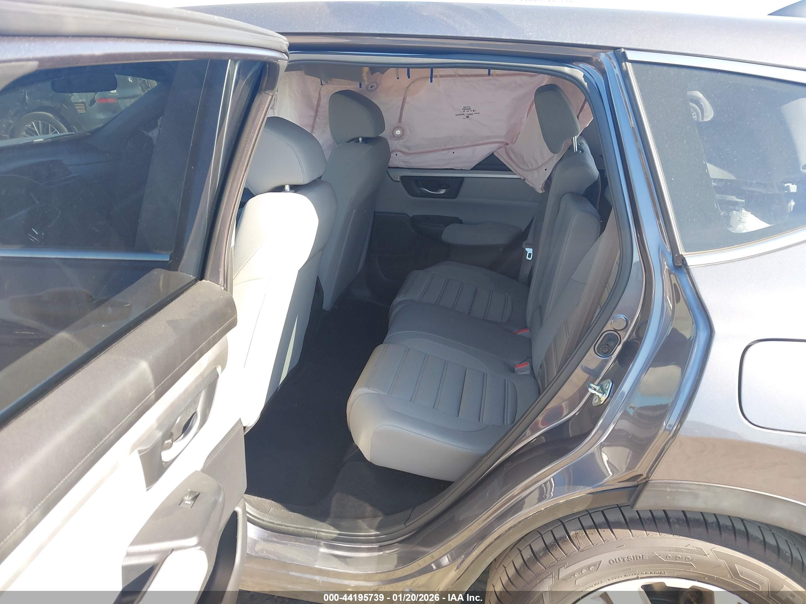 HONDA CR-V image 8