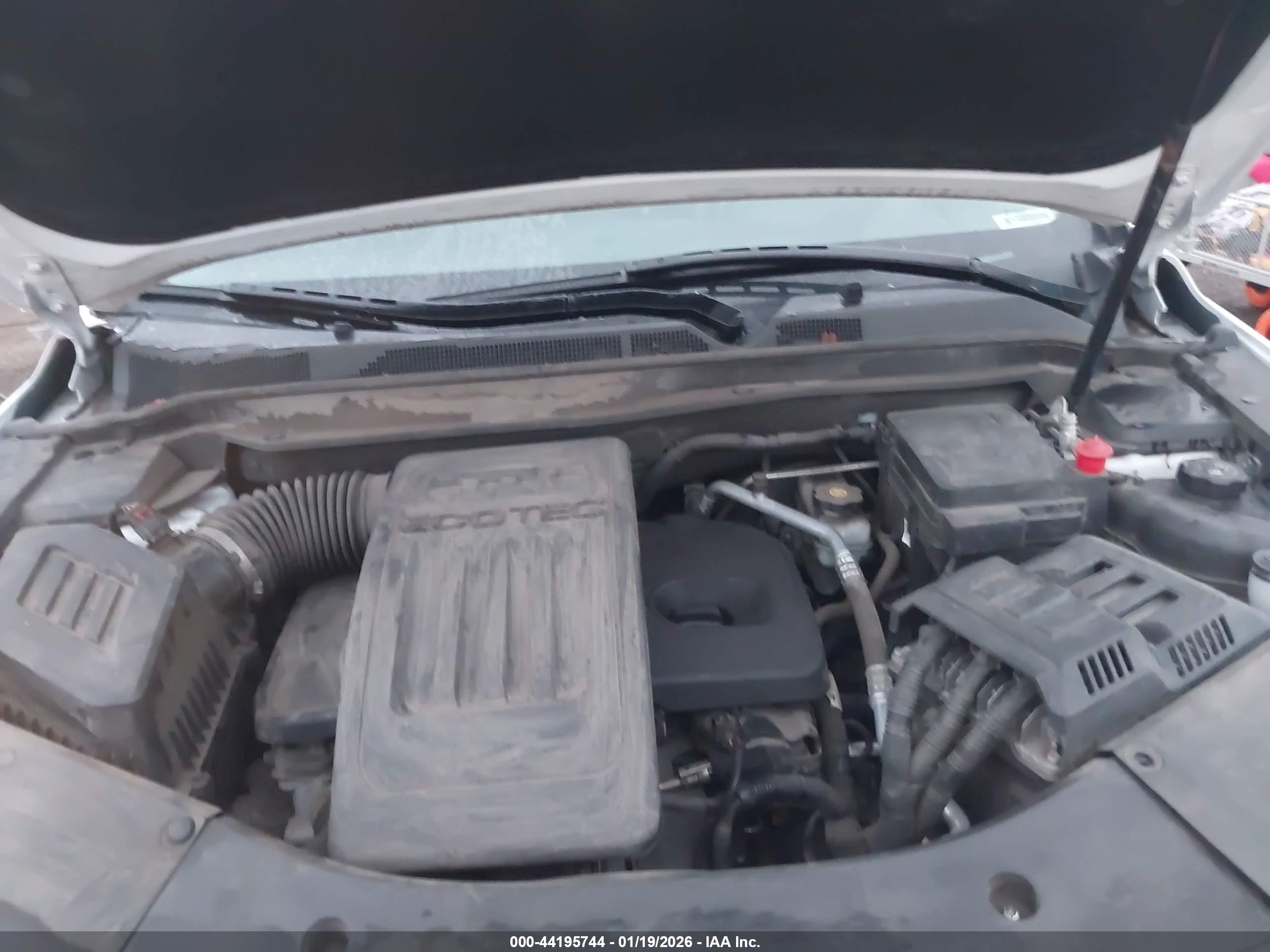 CHEVROLET EQUINOX image 10