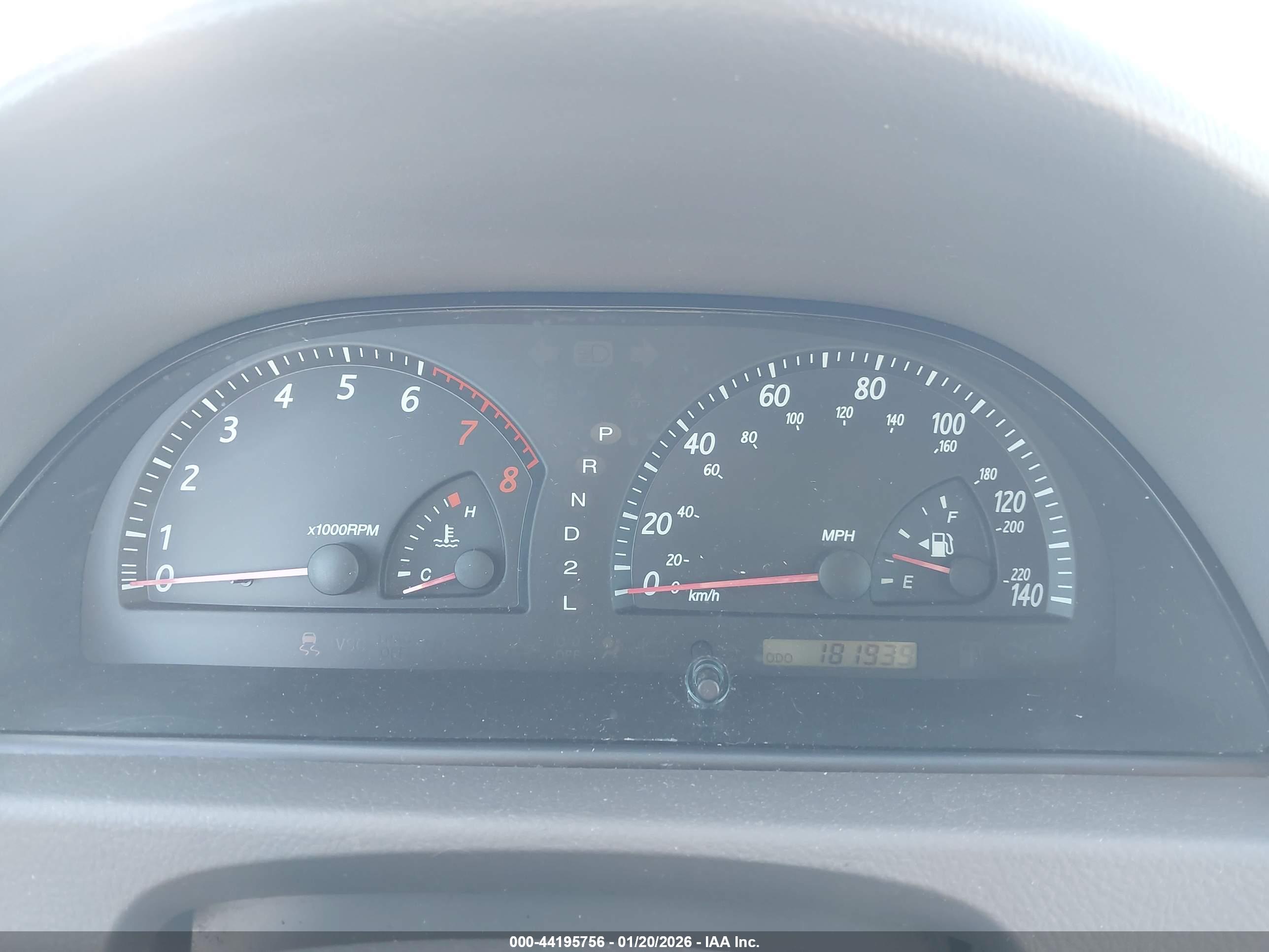 TOYOTA CAMRY image 7