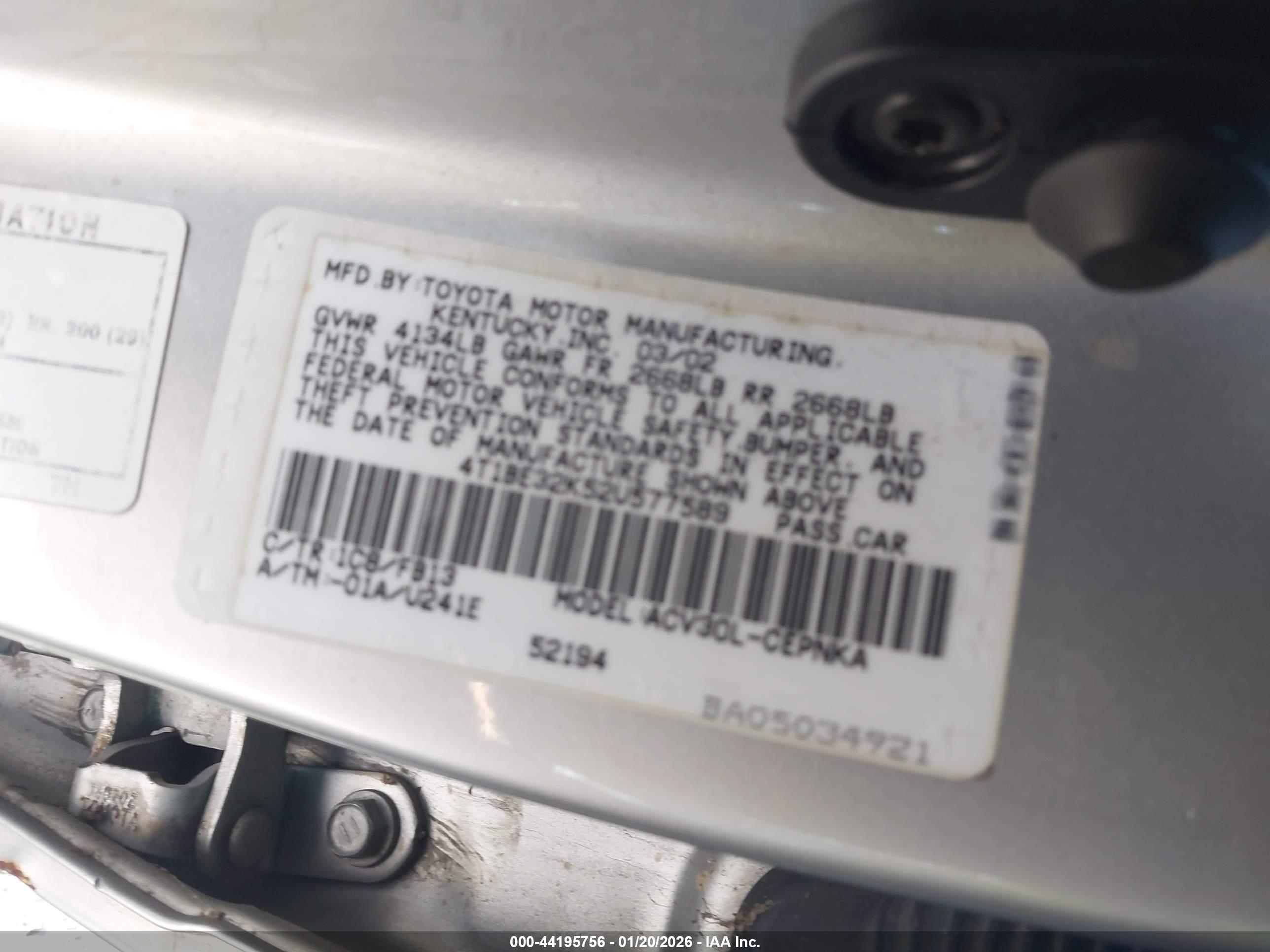 TOYOTA CAMRY image 9