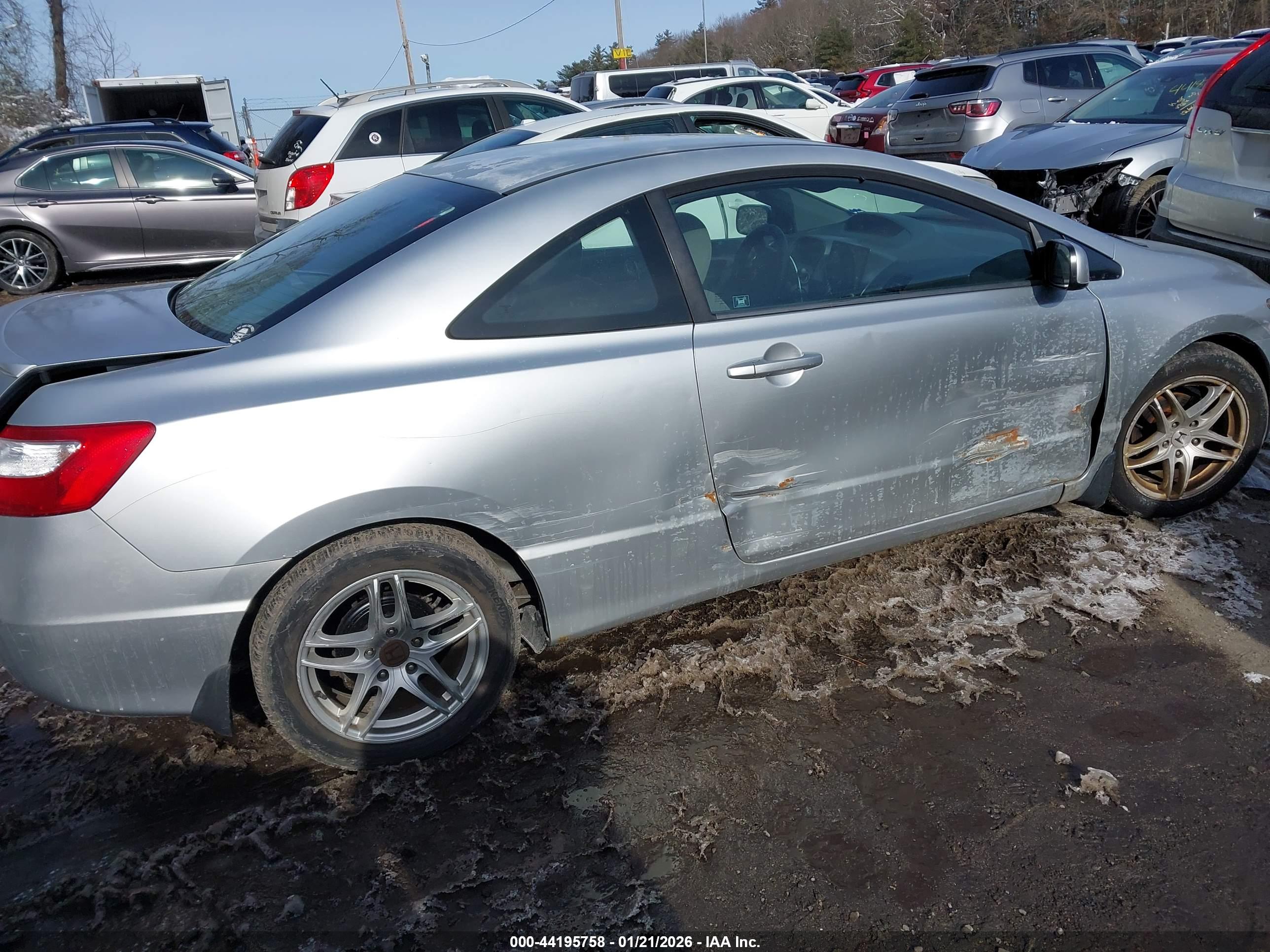 HONDA CIVIC image 4