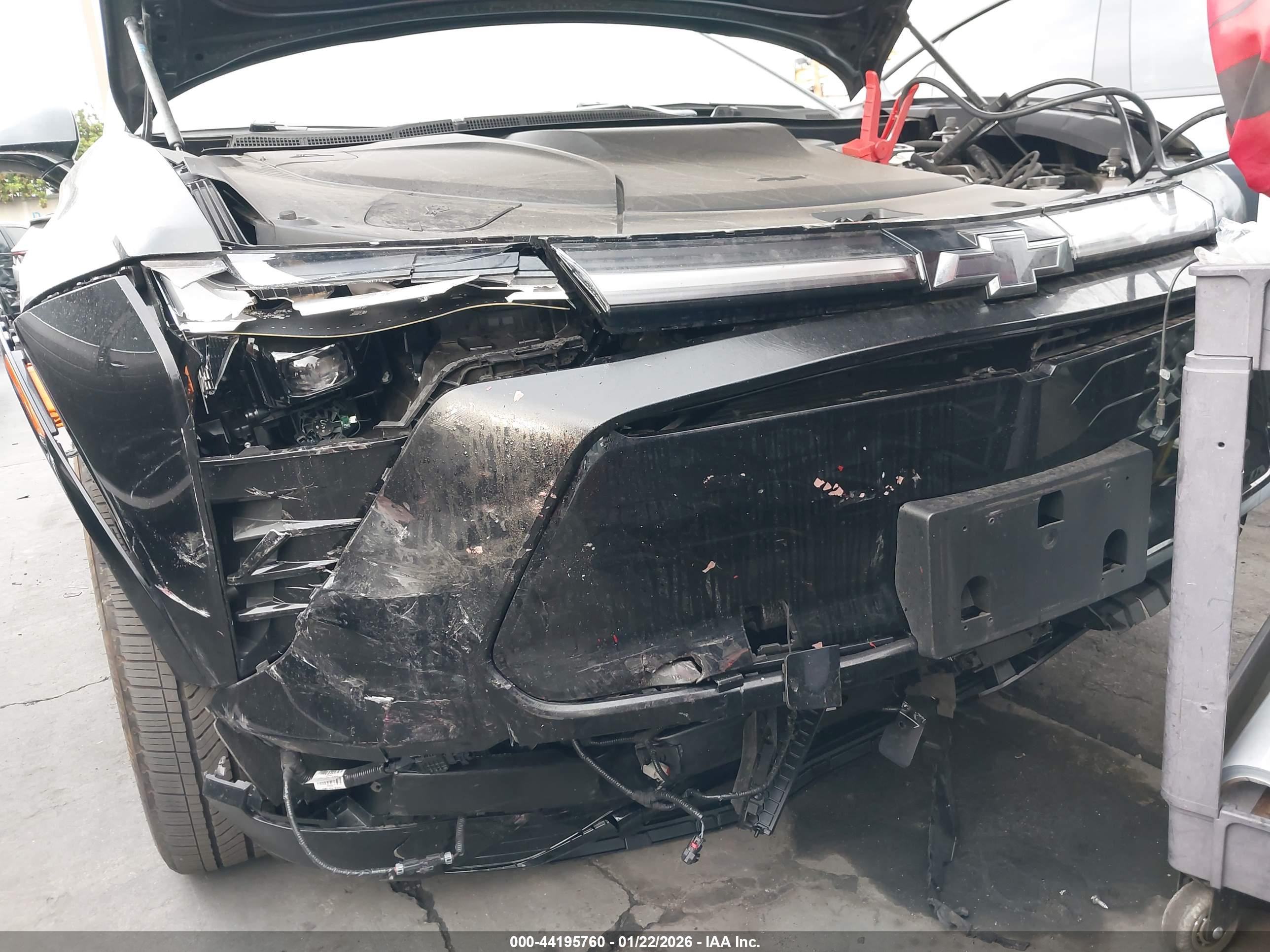 CHEVROLET BLAZER image 6