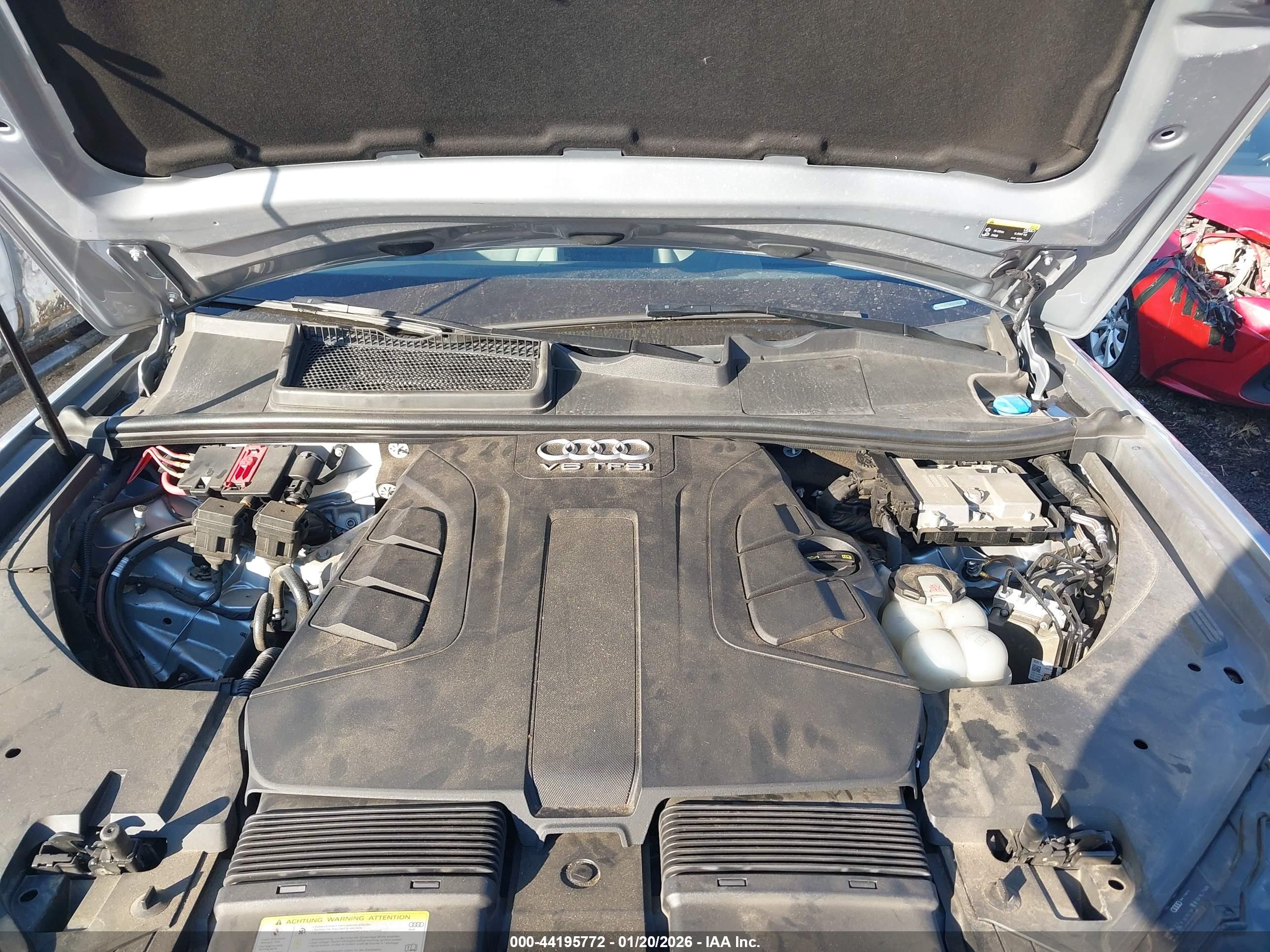 AUDI Q7 image 10