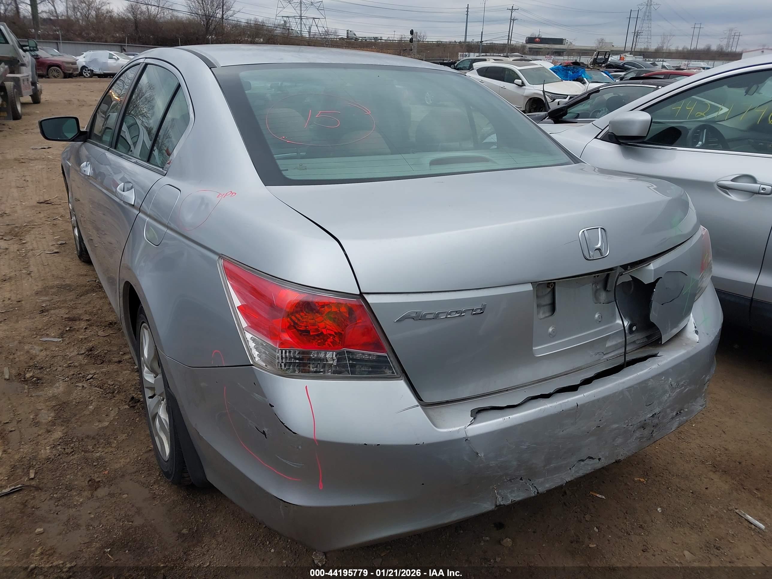 HONDA ACCORD image 6
