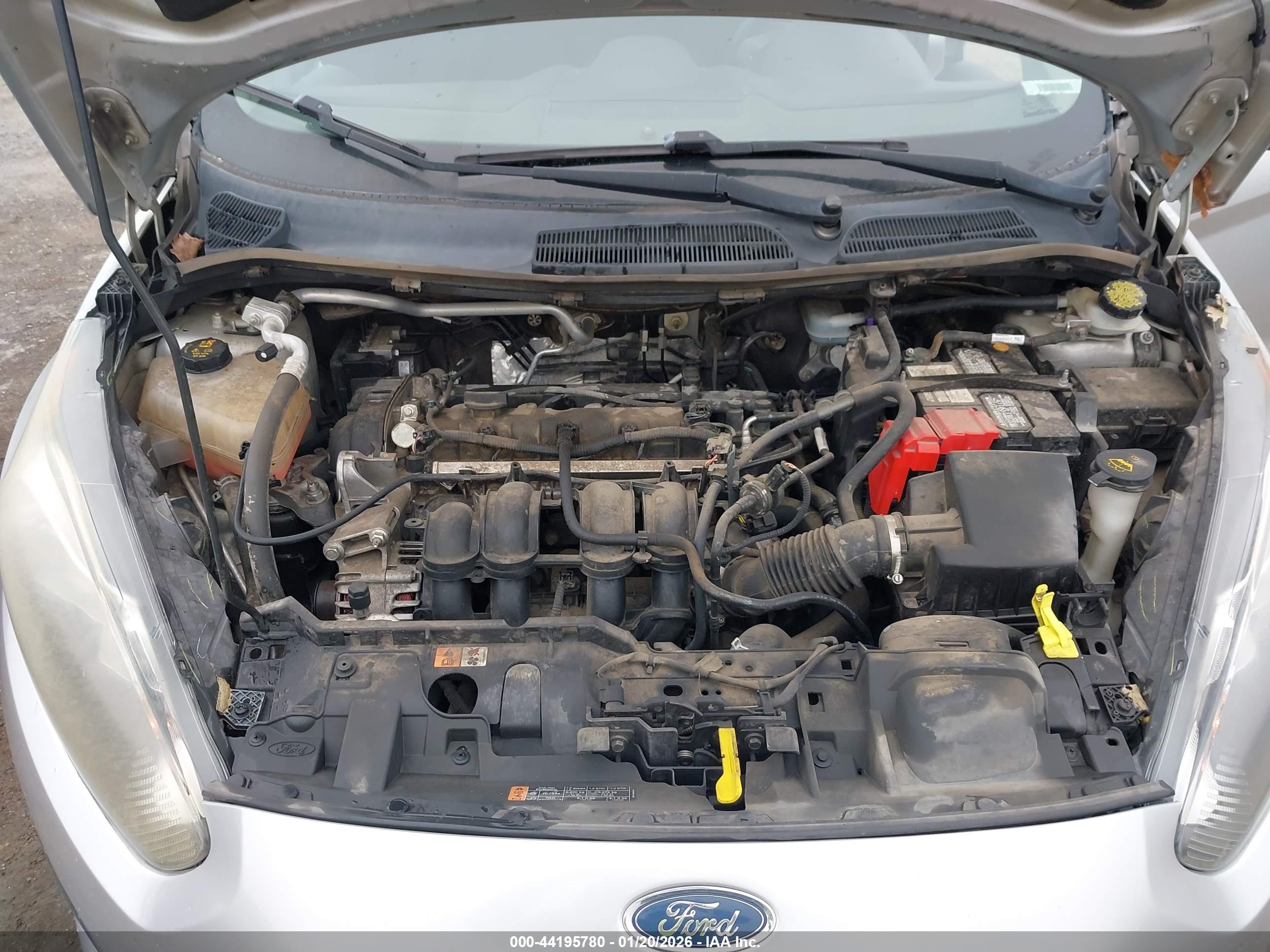 FORD FIESTA image 10