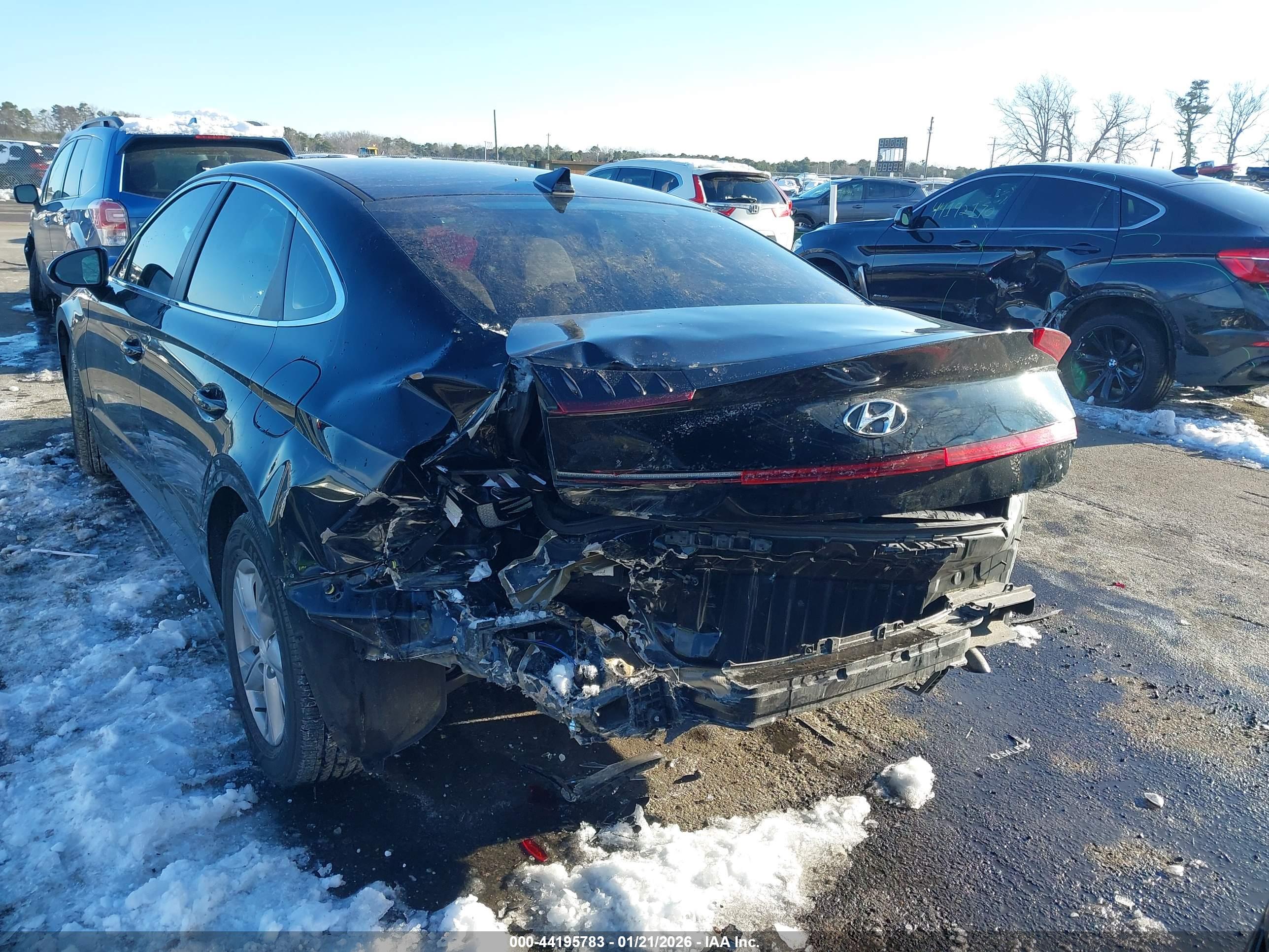 HYUNDAI SONATA image 6