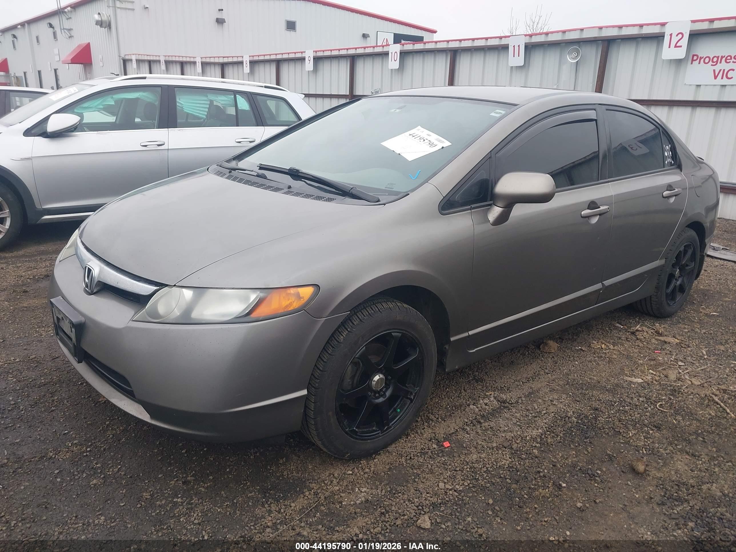 HONDA CIVIC image 2
