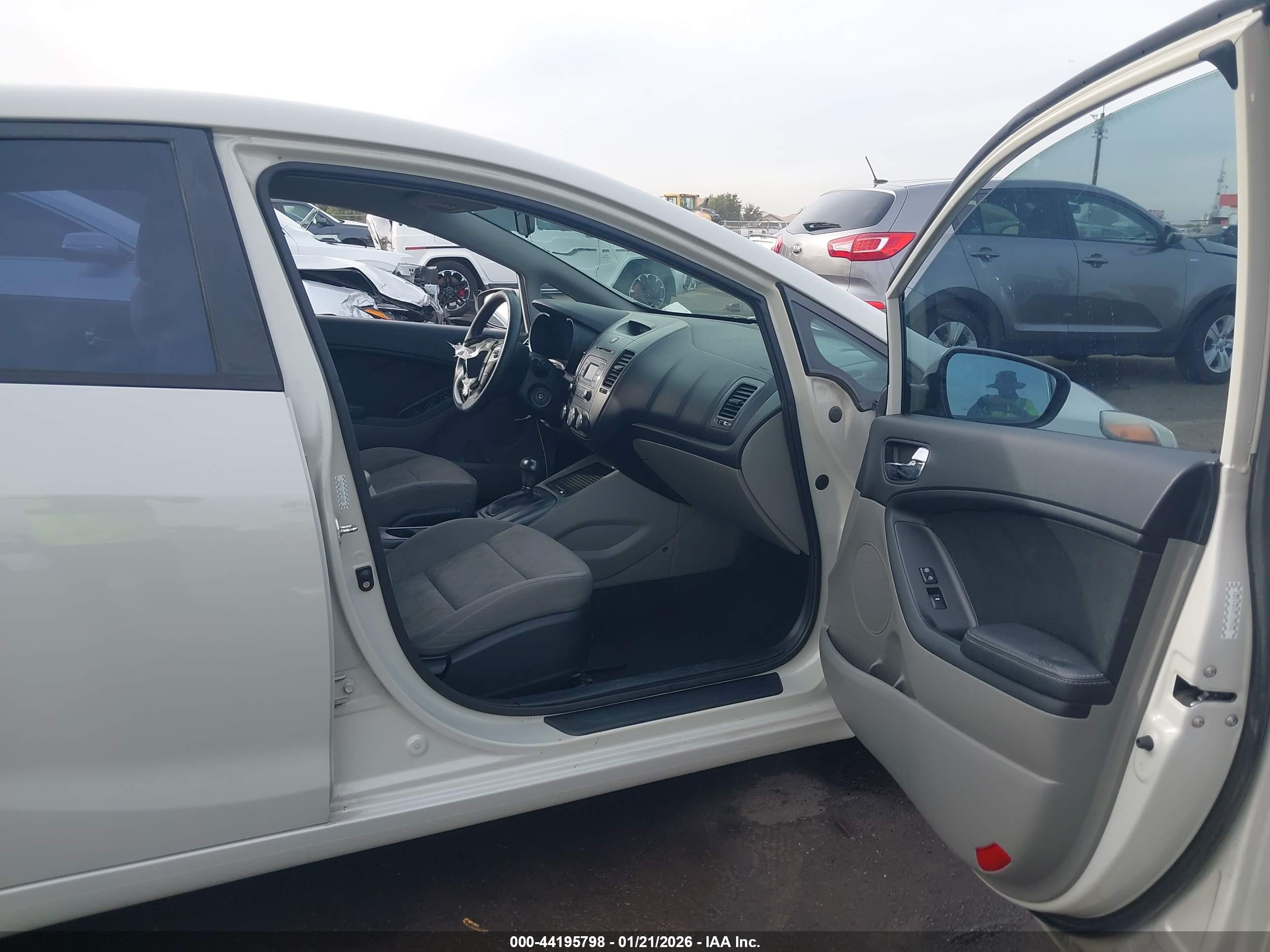 KIA FORTE image 5