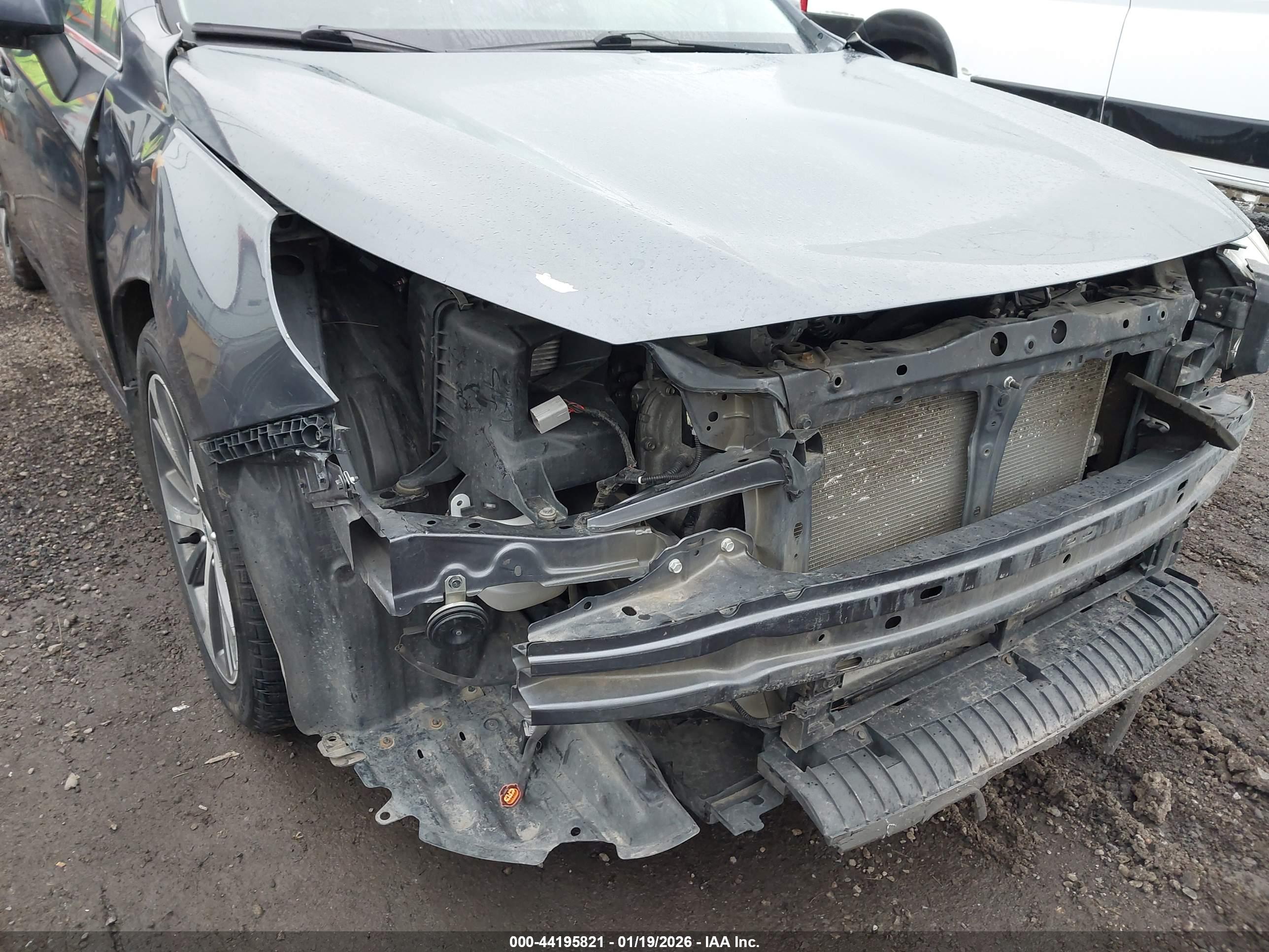 SUBARU LEGACY image 6