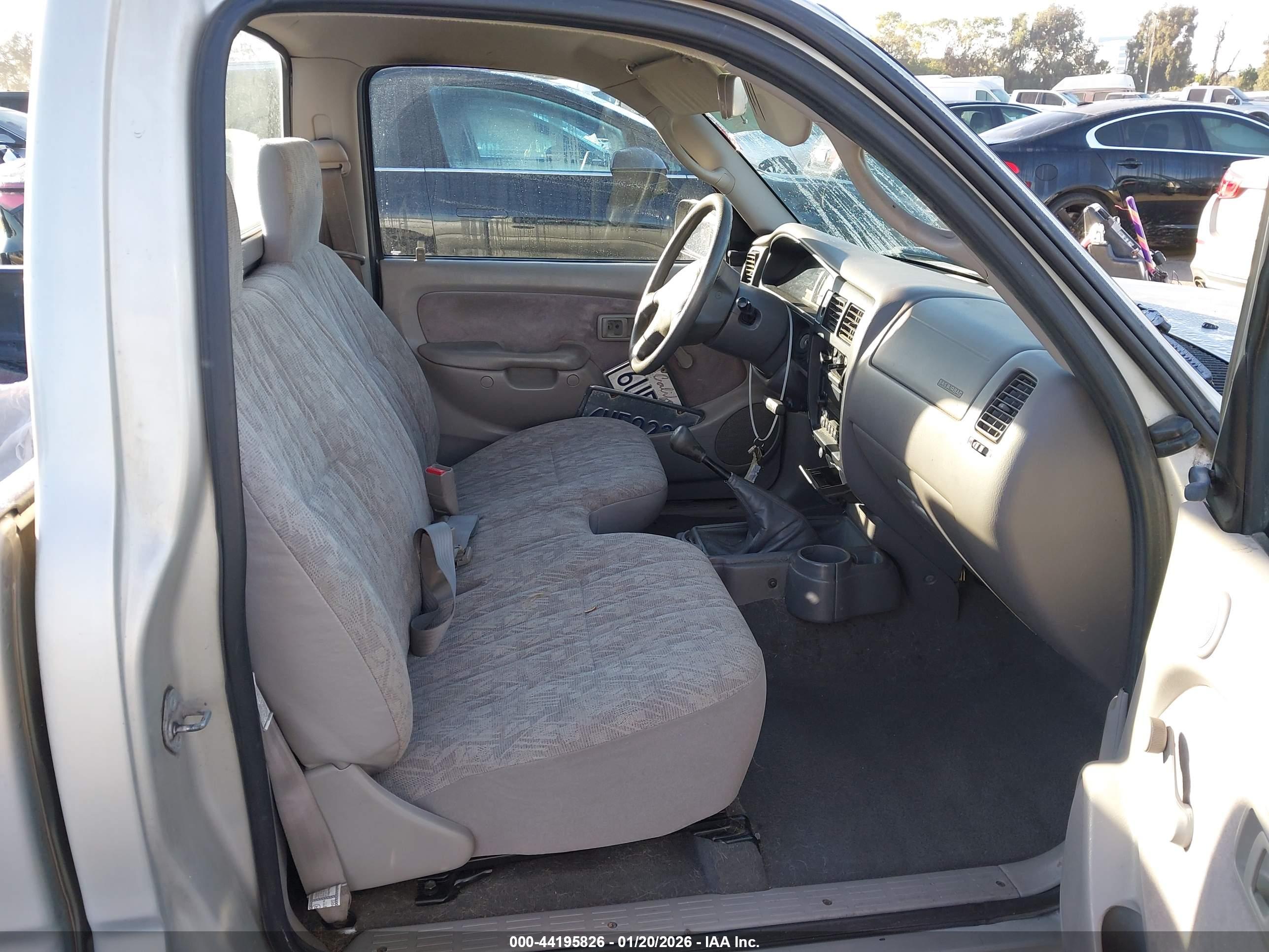 TOYOTA TACOMA image 5
