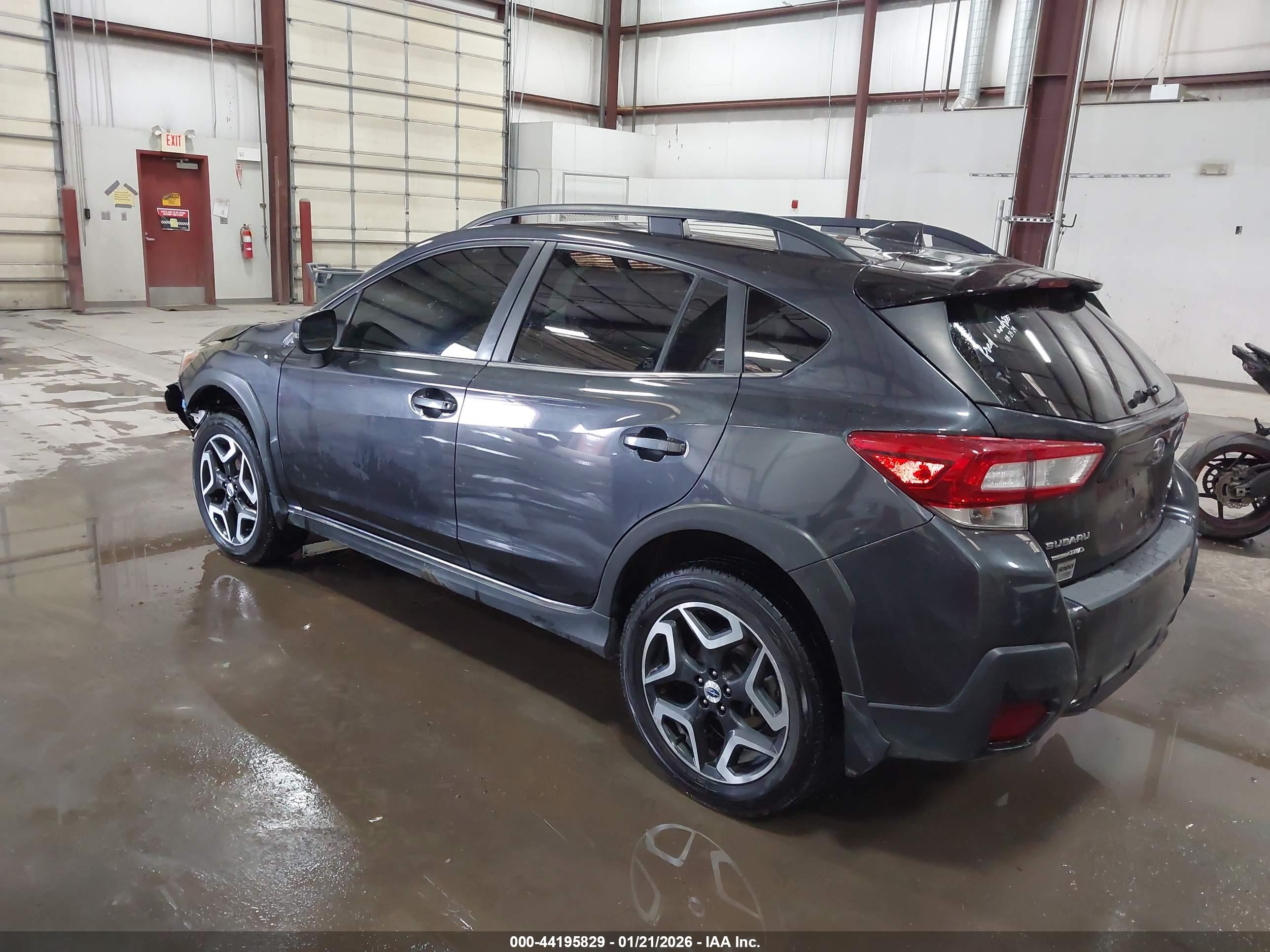 SUBARU CROSSTREK image 3