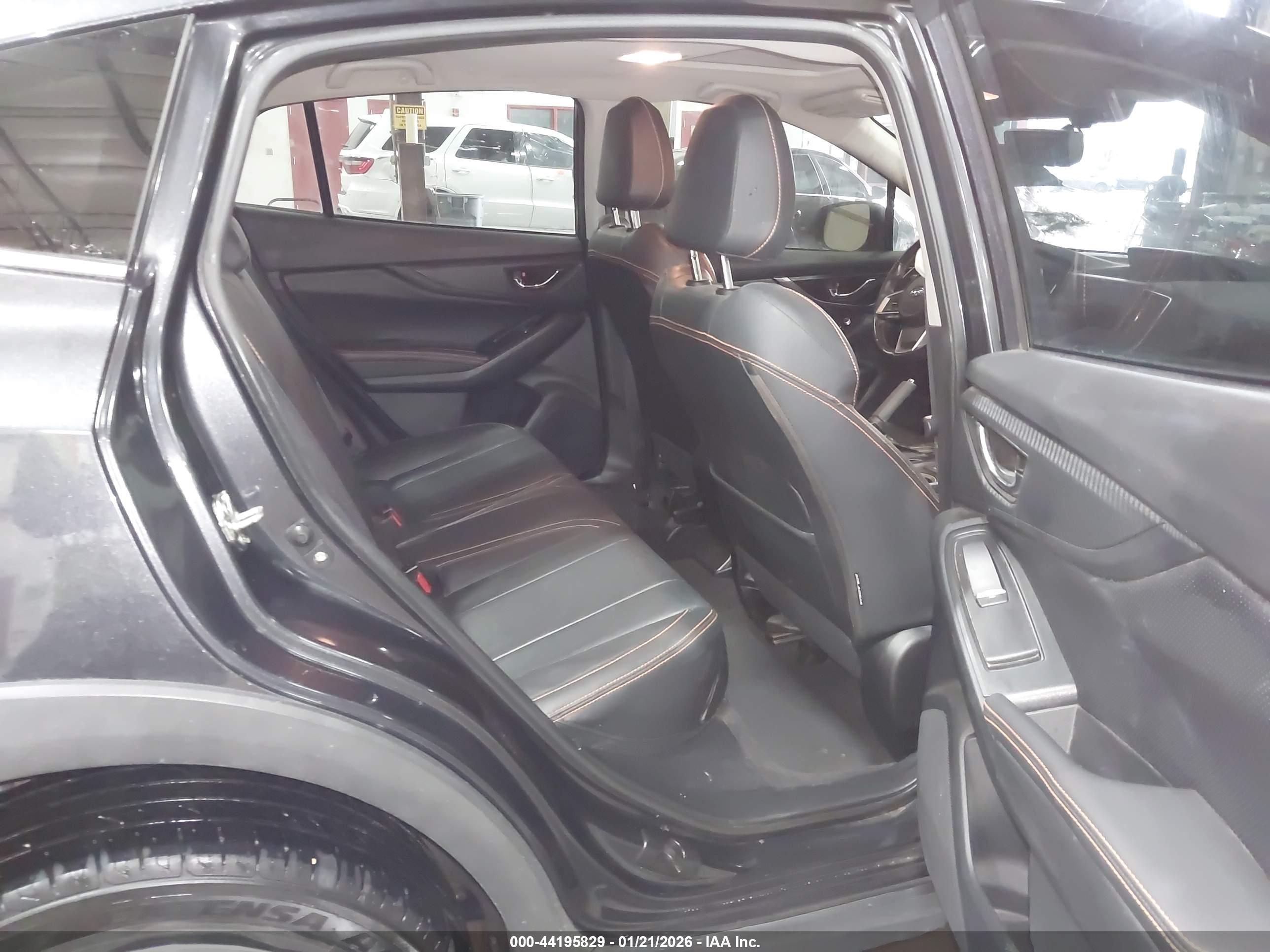 SUBARU CROSSTREK image 8