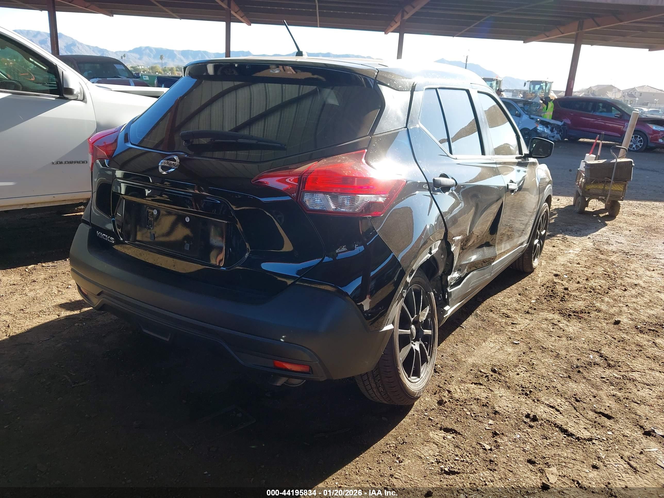 NISSAN KICKS image 4