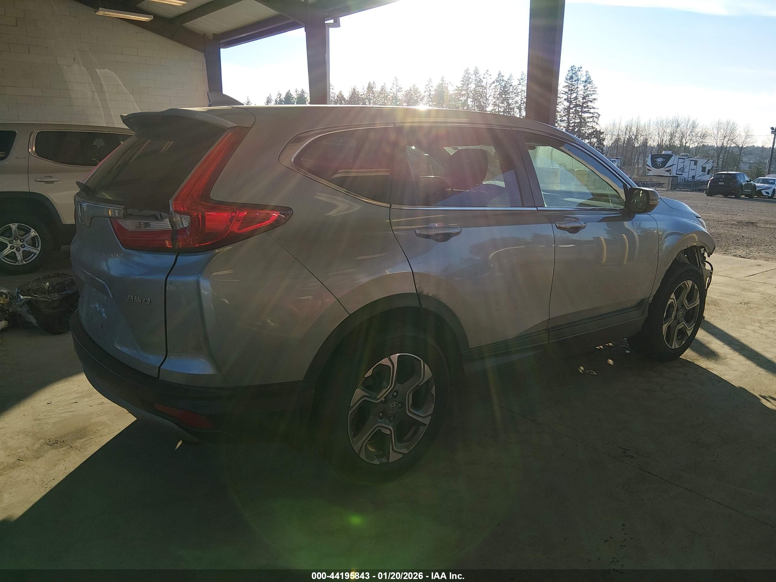 HONDA CR-V image 4