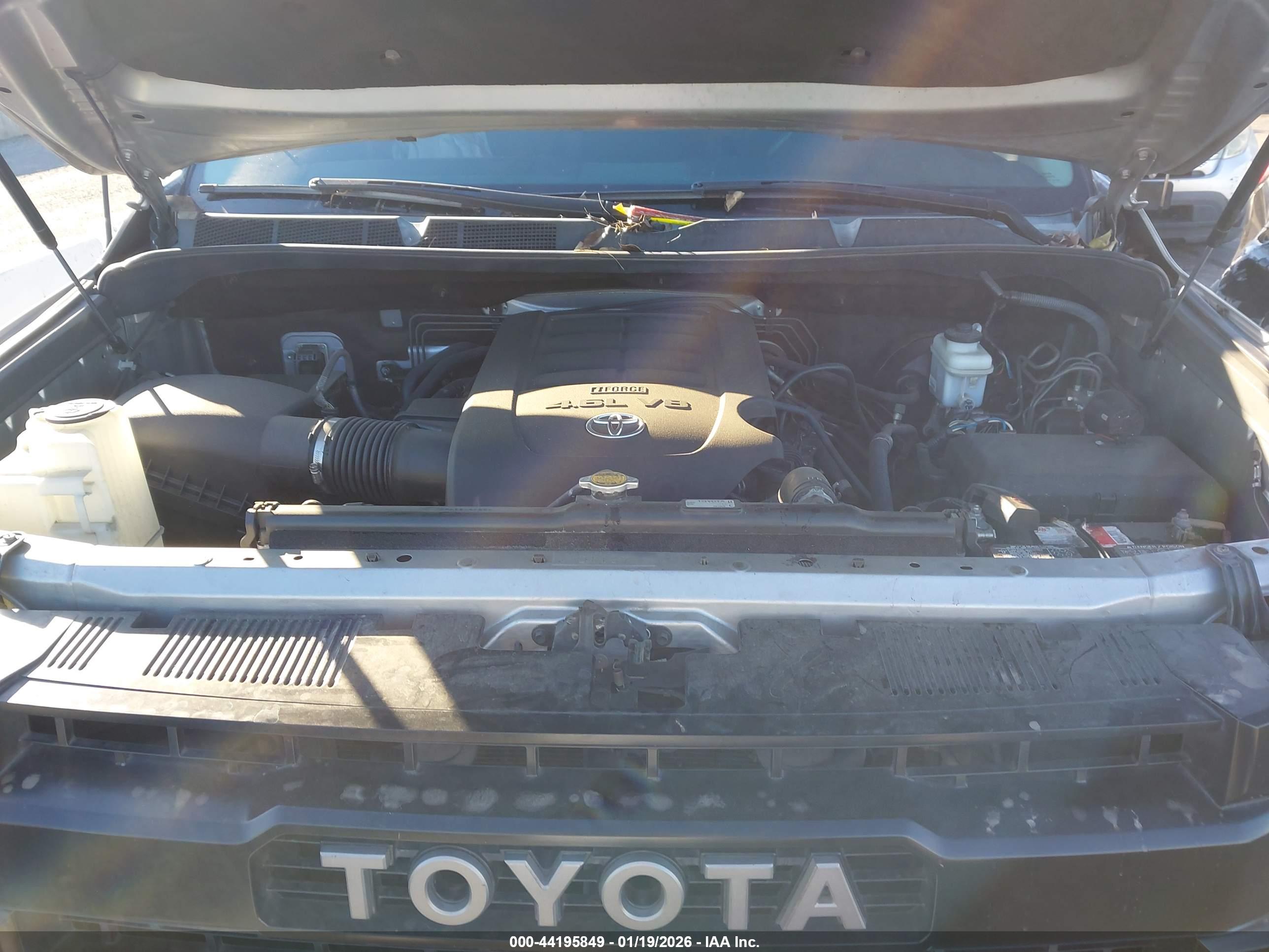 TOYOTA TUNDRA image 10