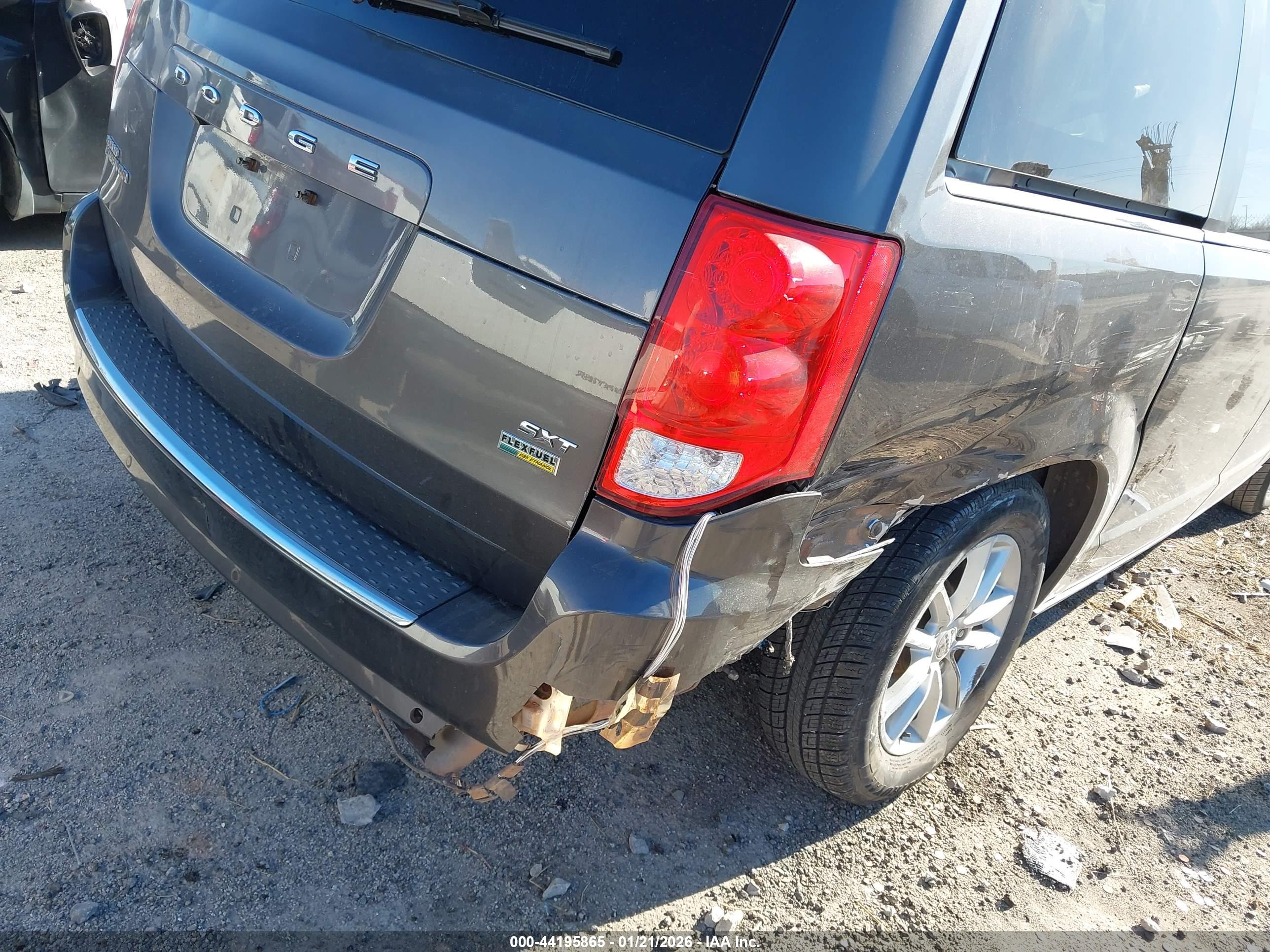 DODGE GRAND image 6