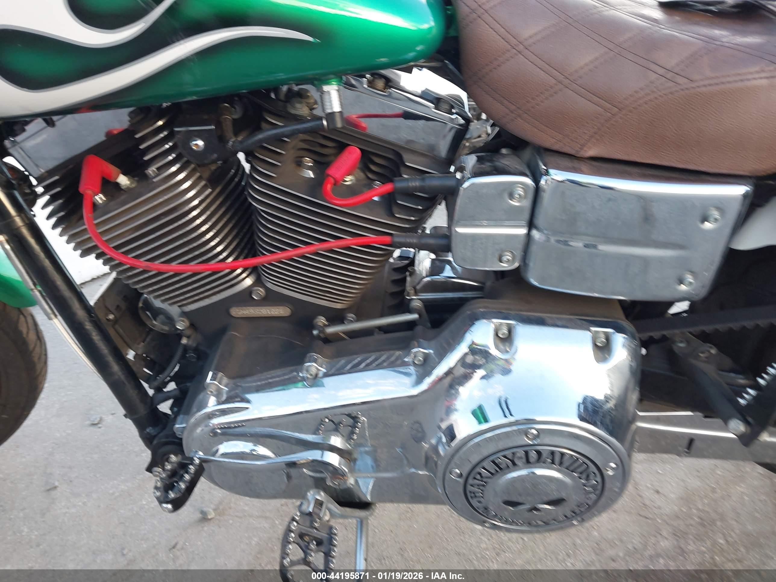 HARLEY-DAVIDSON FXDL image 9