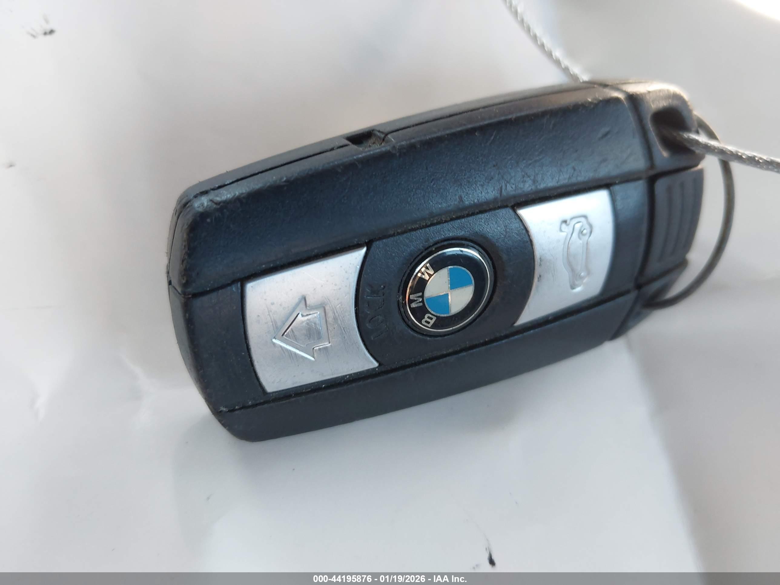 BMW X1 image 11
