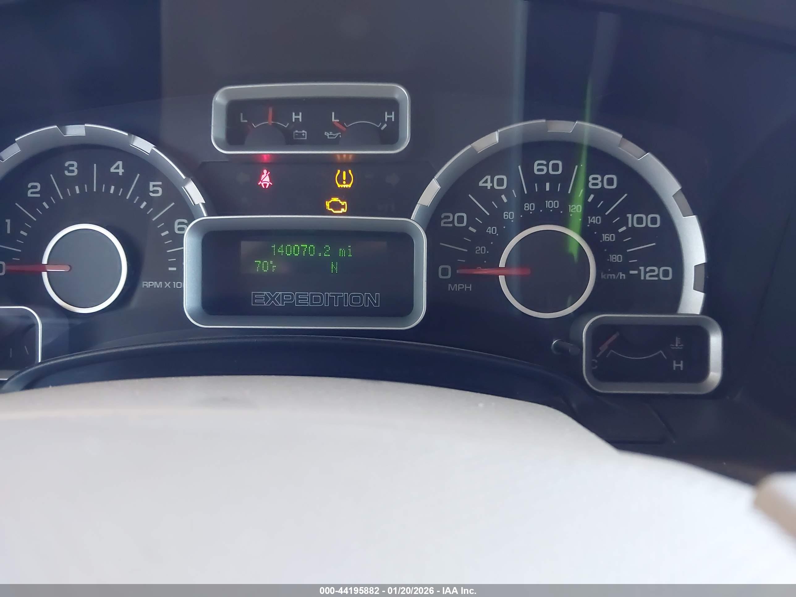 FORD EXPEDITION image 7