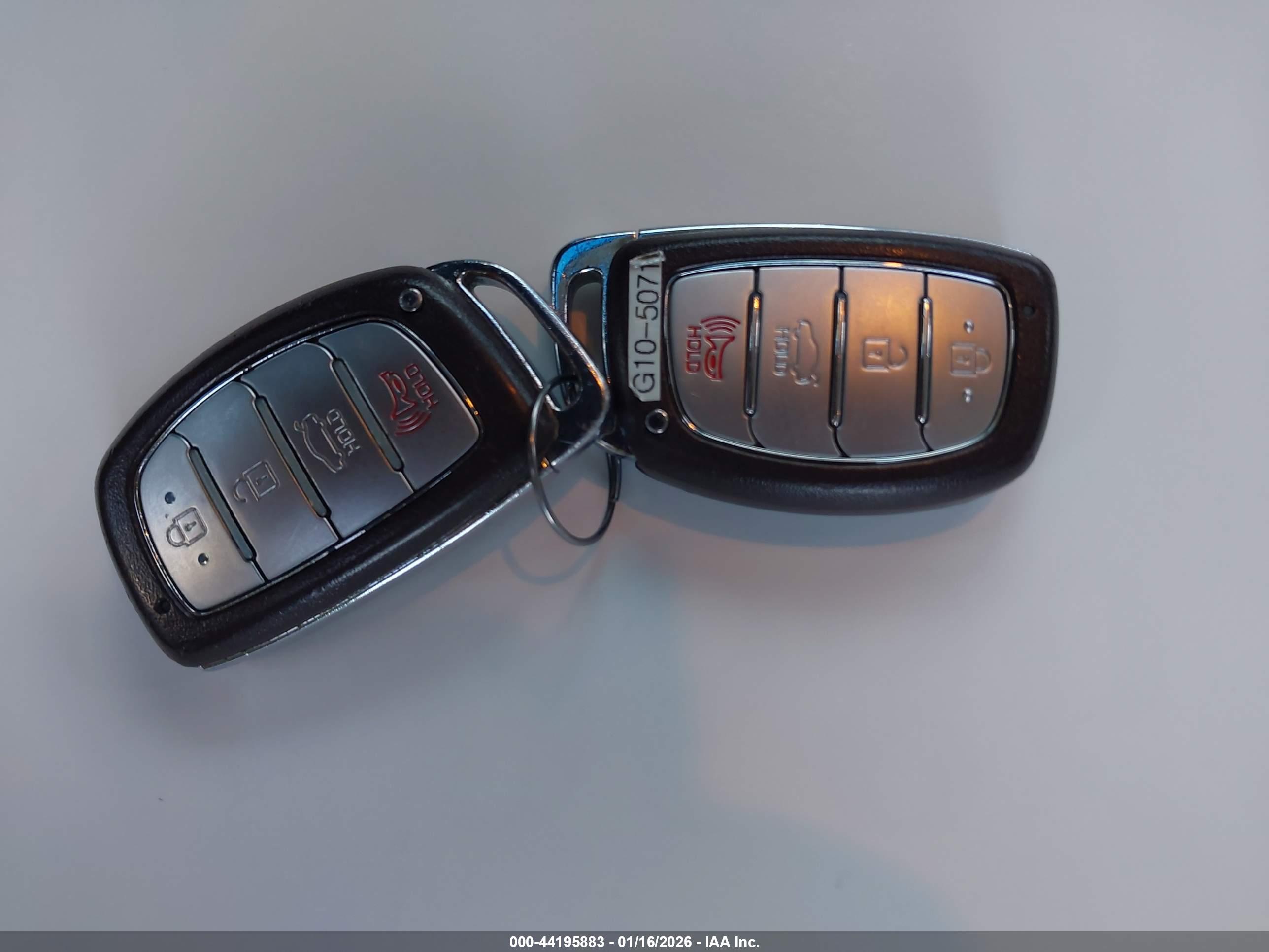 HYUNDAI SONATA image 11