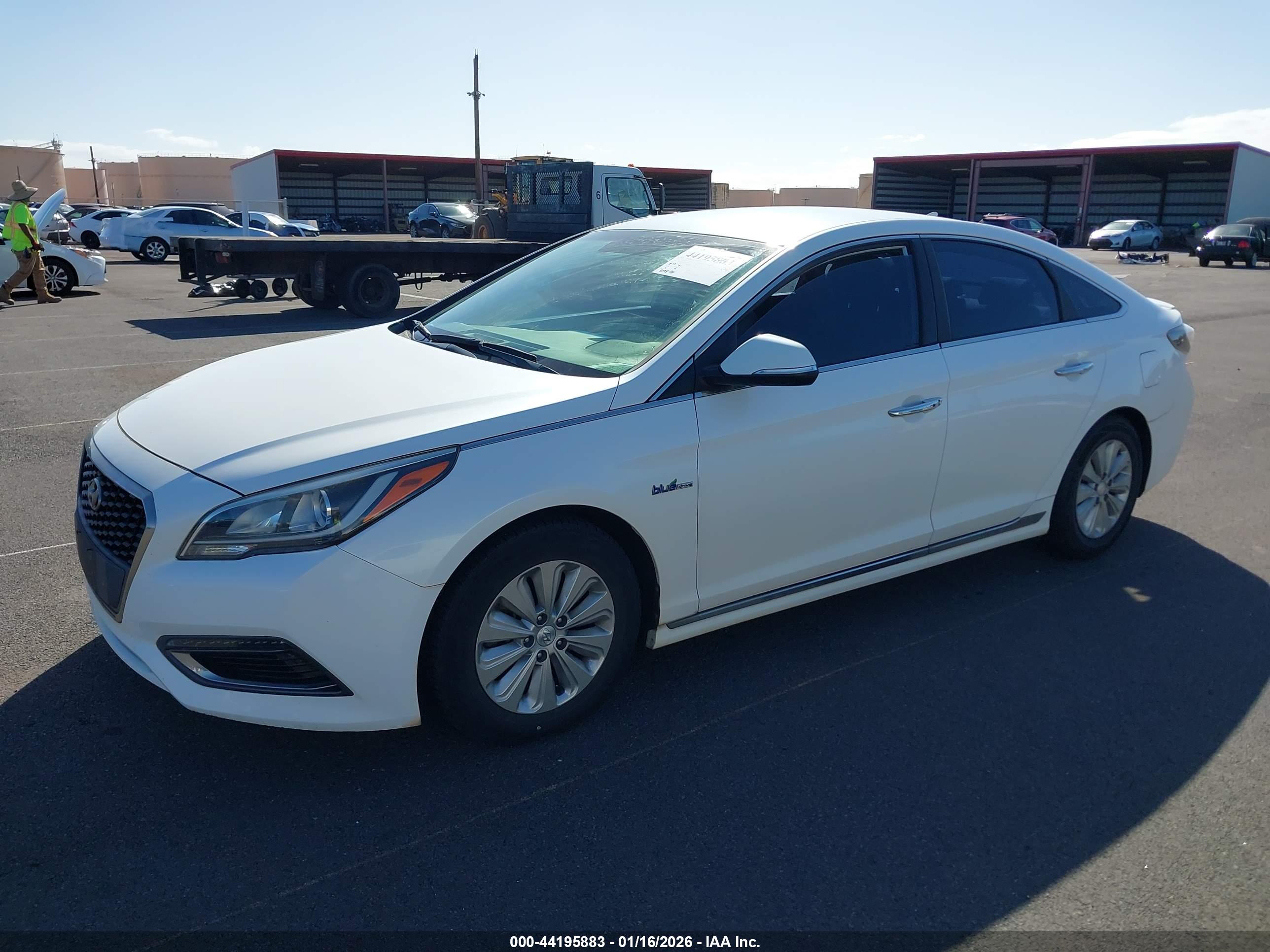 HYUNDAI SONATA image 2