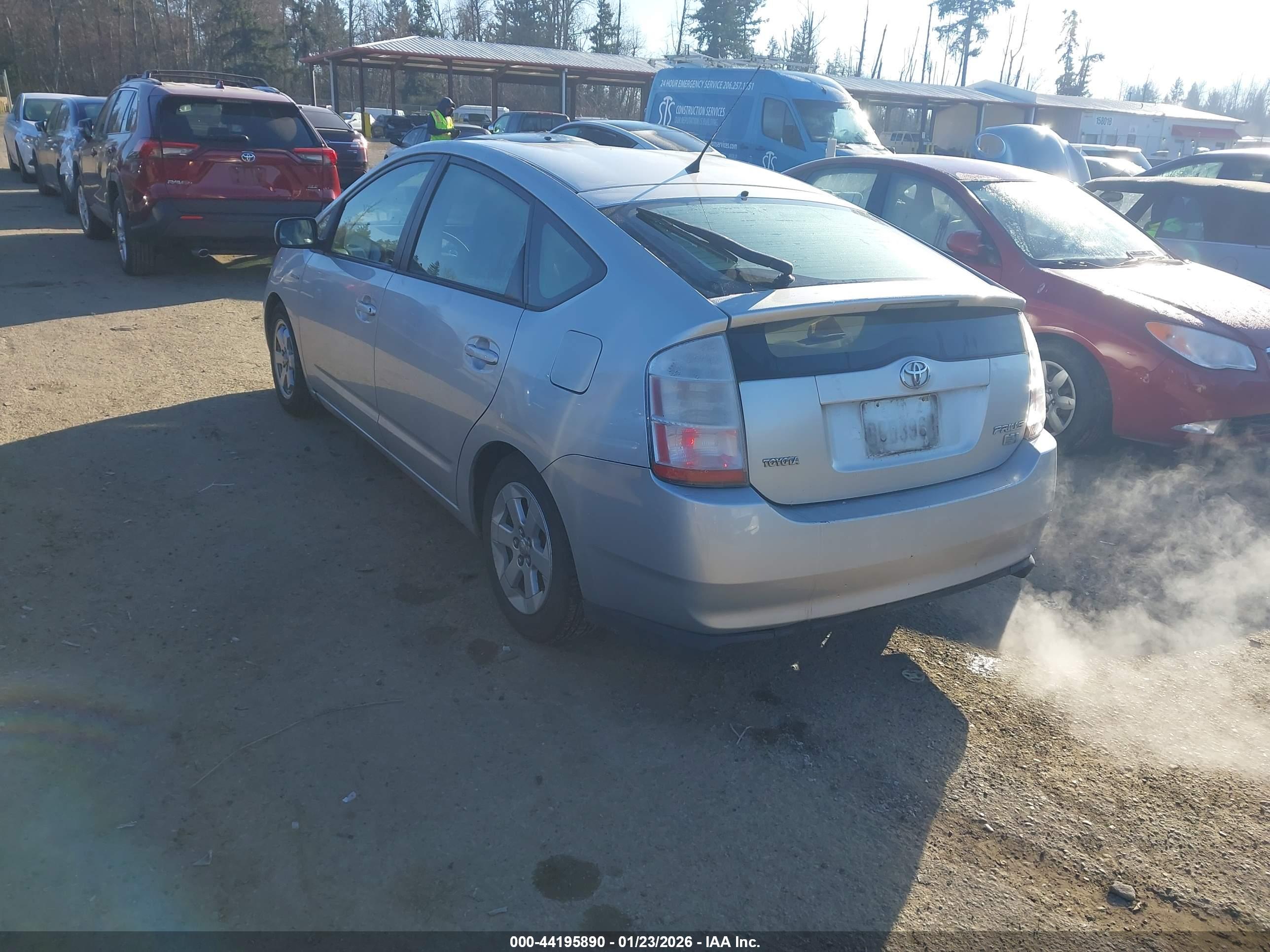 TOYOTA PRIUS image 3
