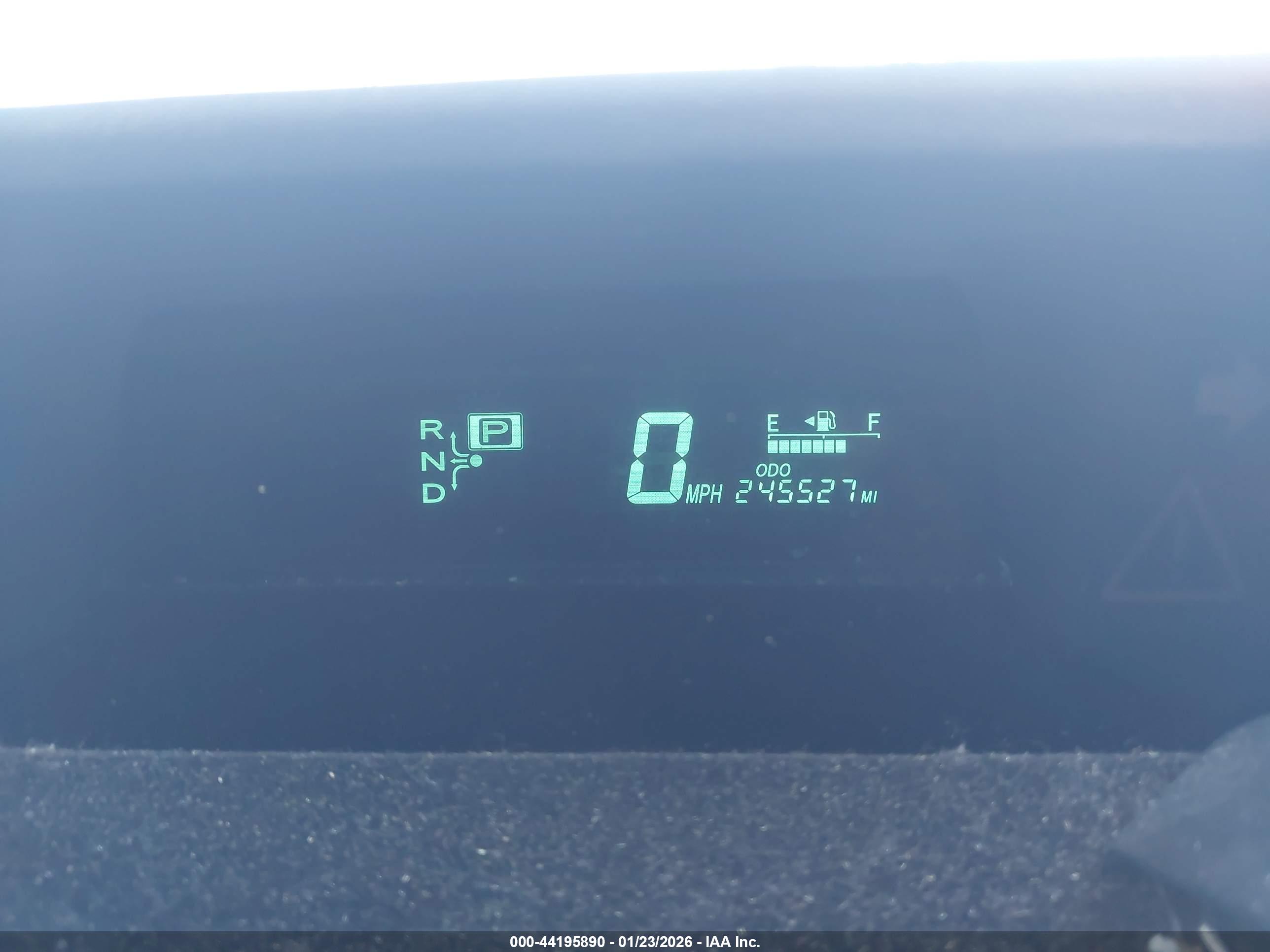 TOYOTA PRIUS image 7