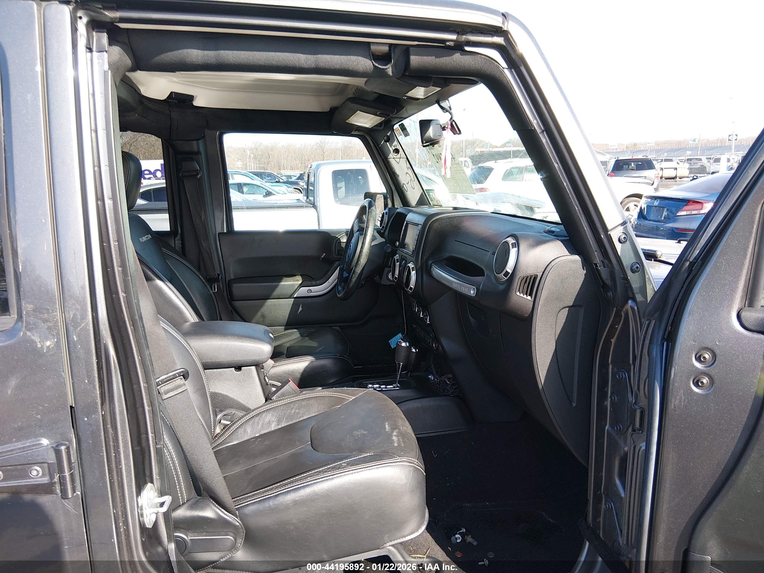 JEEP WRANGLER image 5