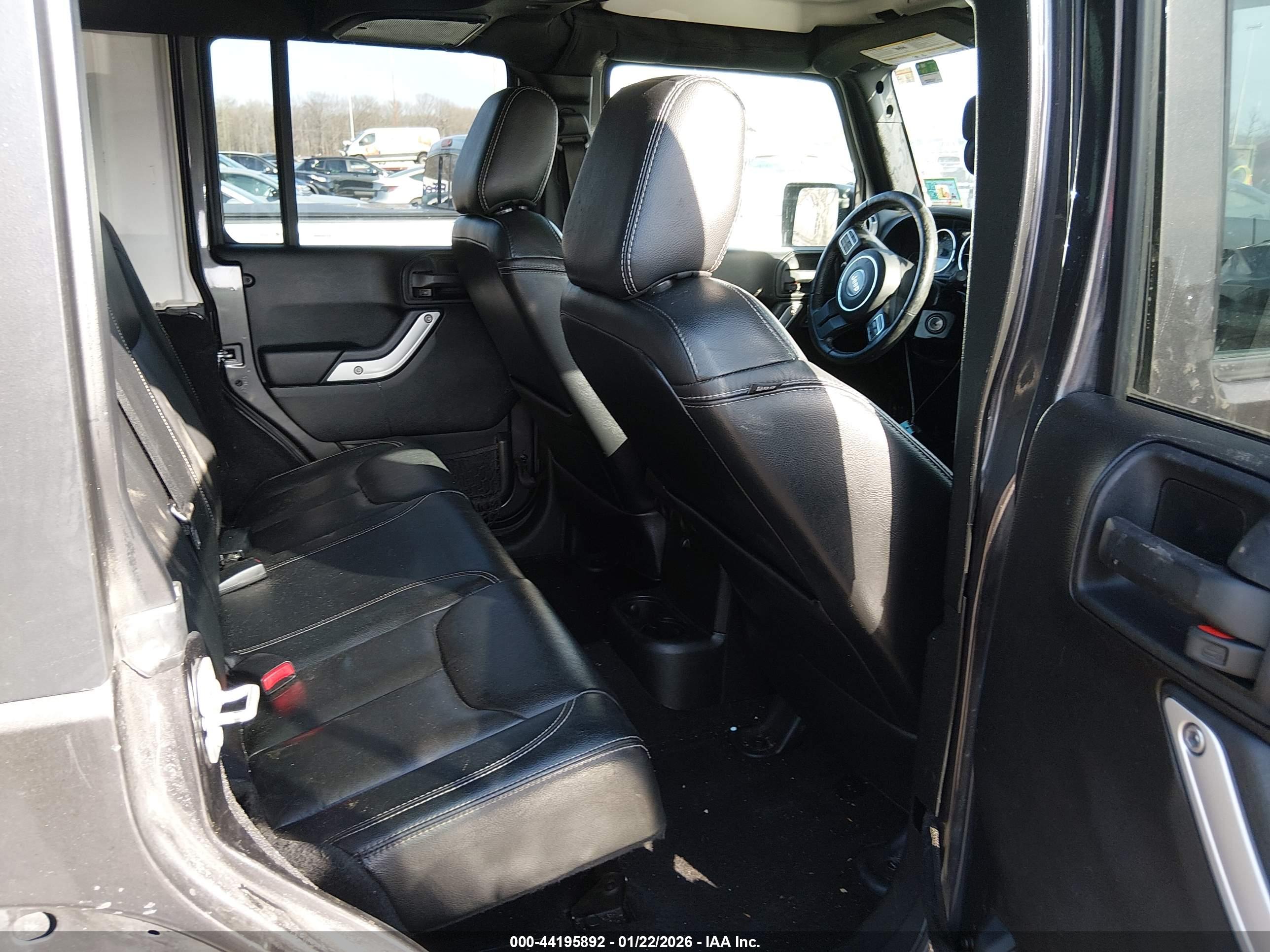 JEEP WRANGLER image 8