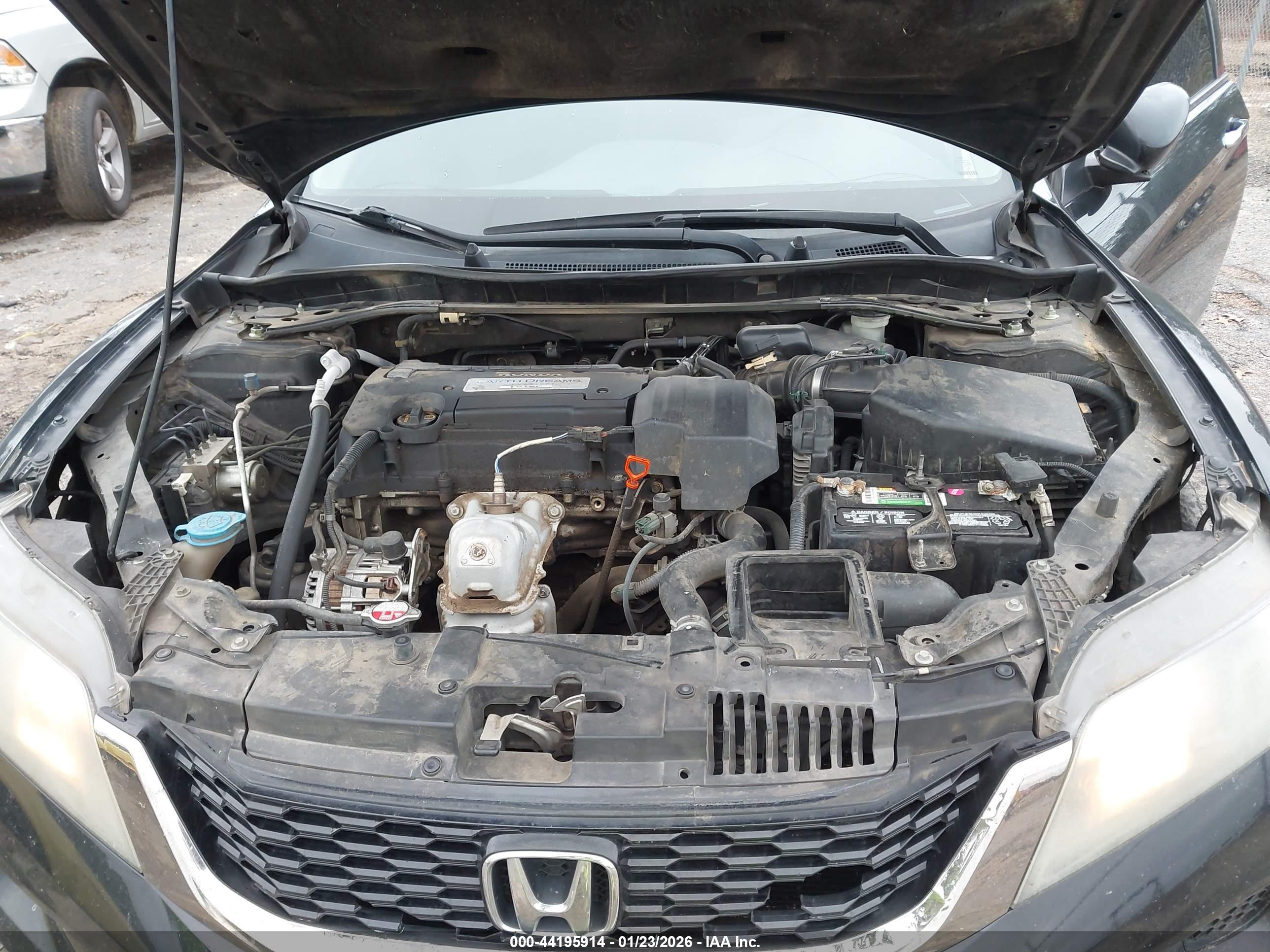 HONDA ACCORD image 10
