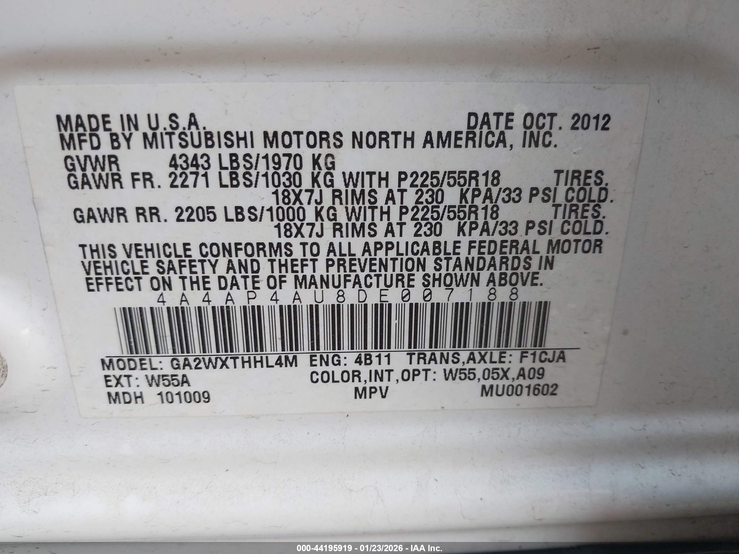 MITSUBISHI OUTLANDER image 9