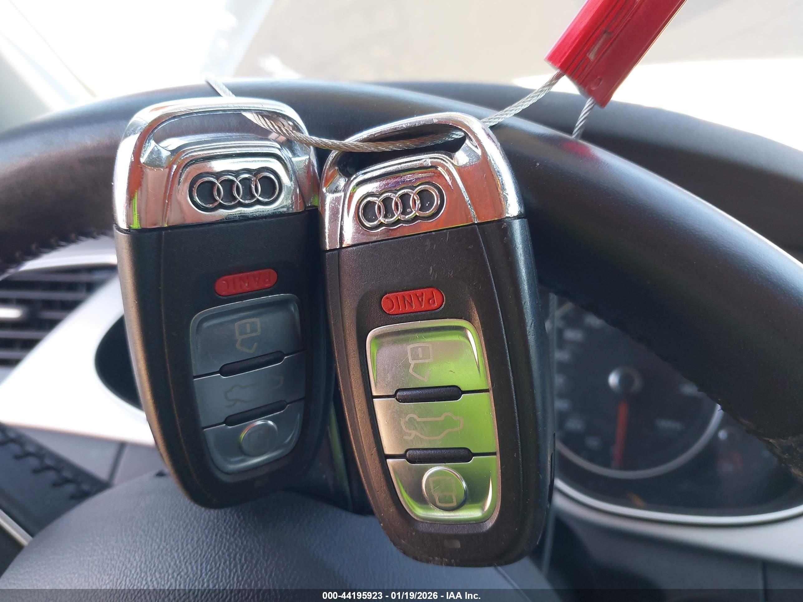 AUDI A4 image 11
