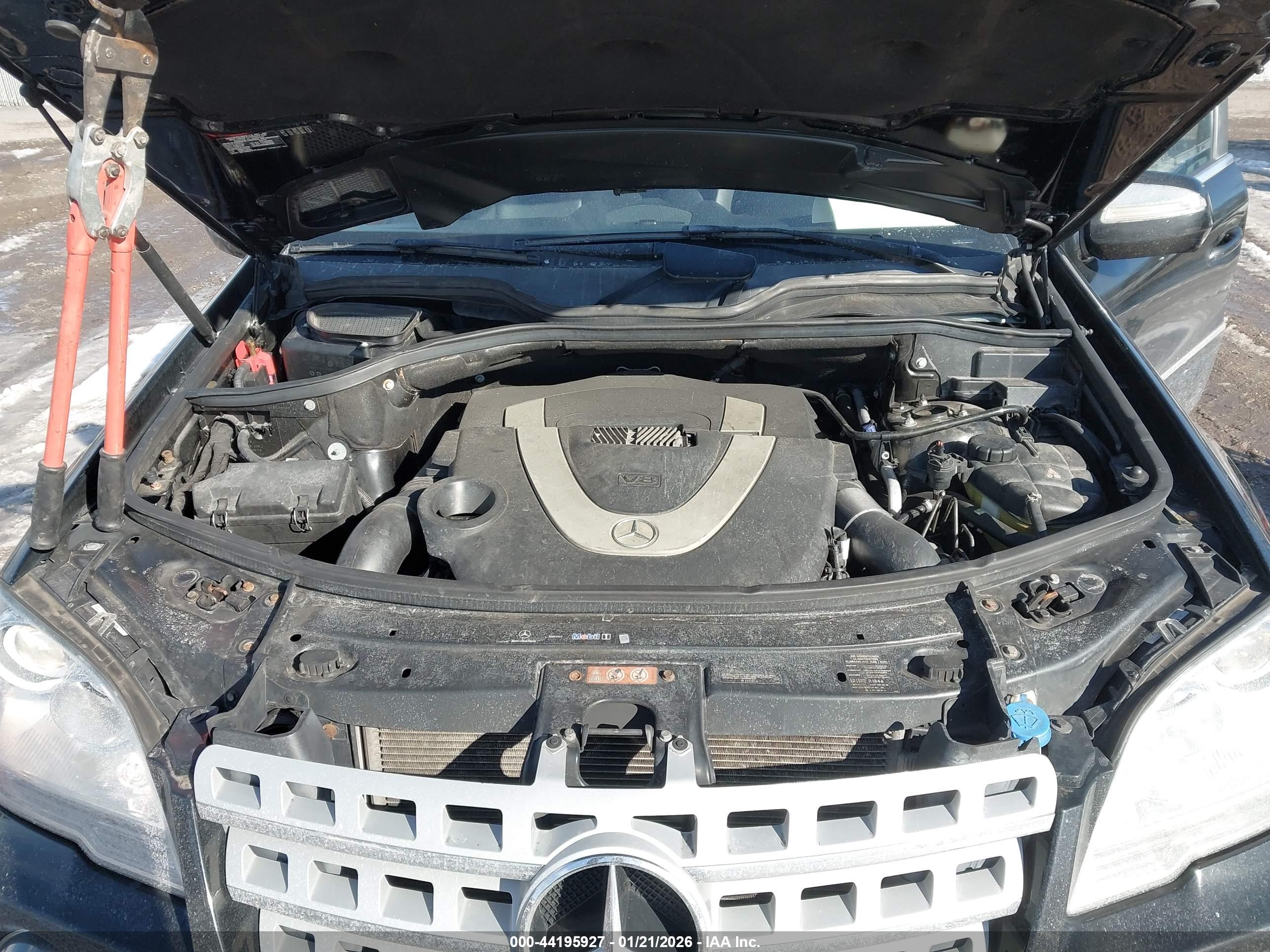 MERCEDES-BENZ ML image 10