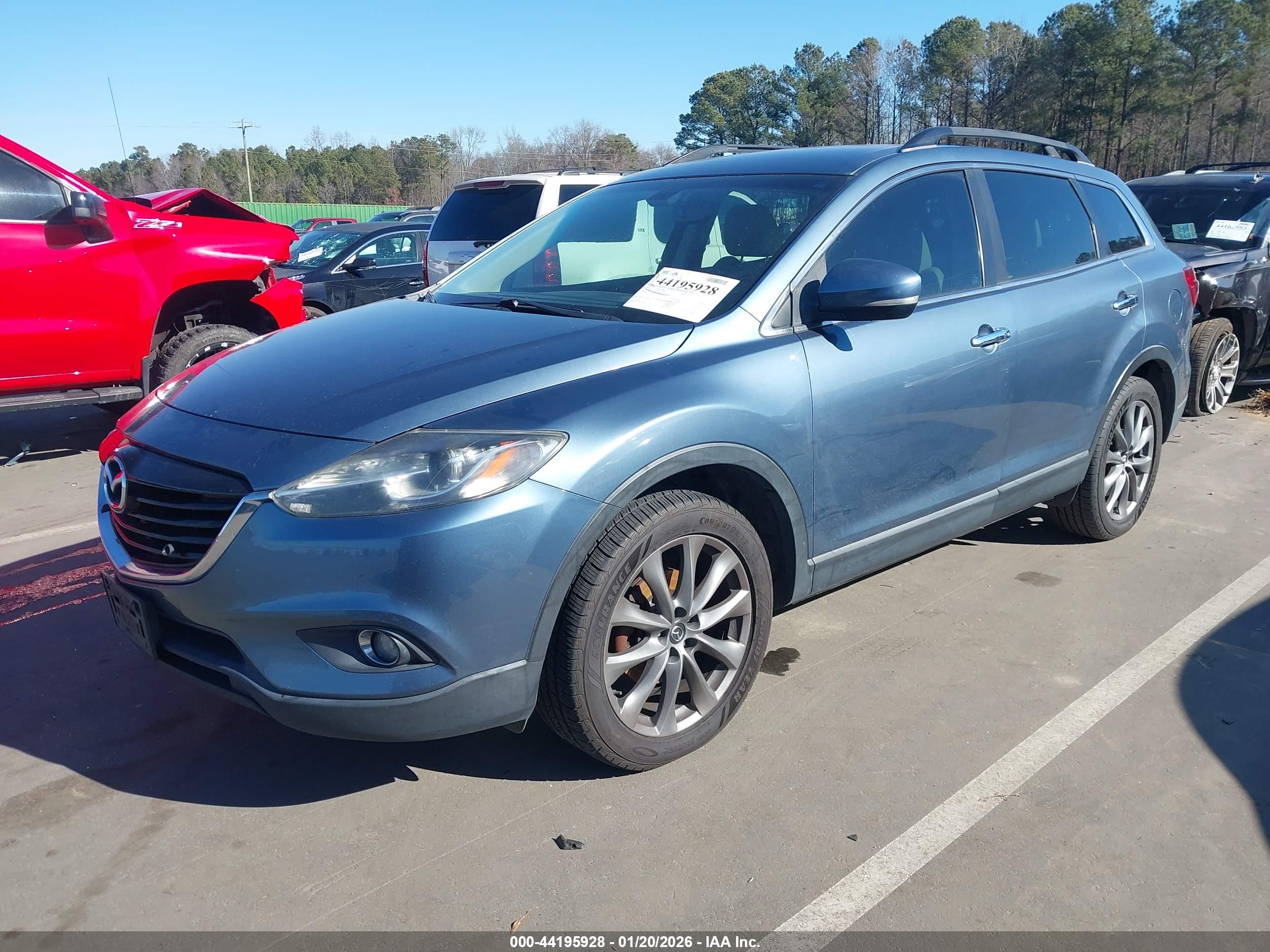 MAZDA CX-9 image 2