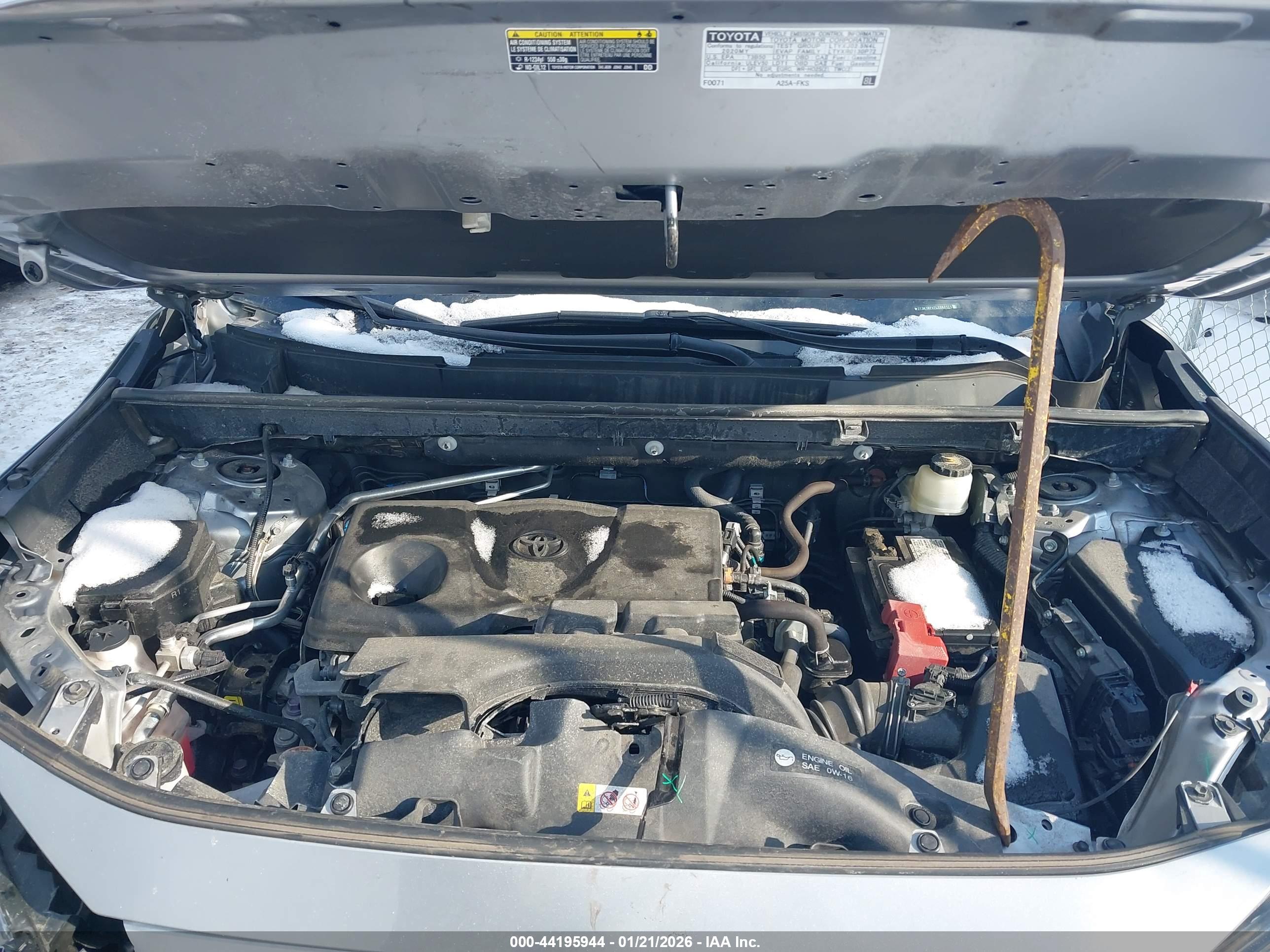TOYOTA RAV4 image 10