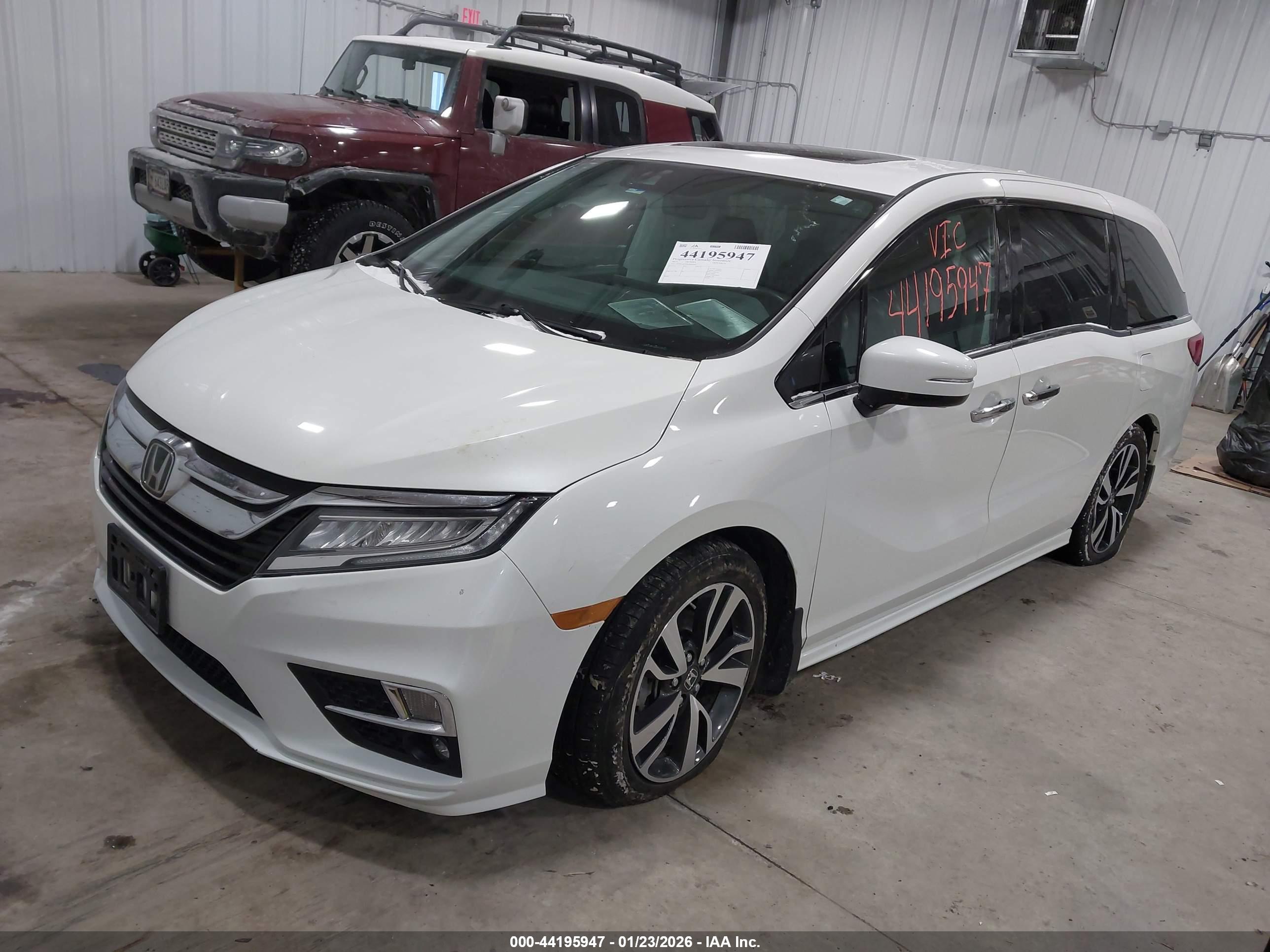HONDA ODYSSEY image 2