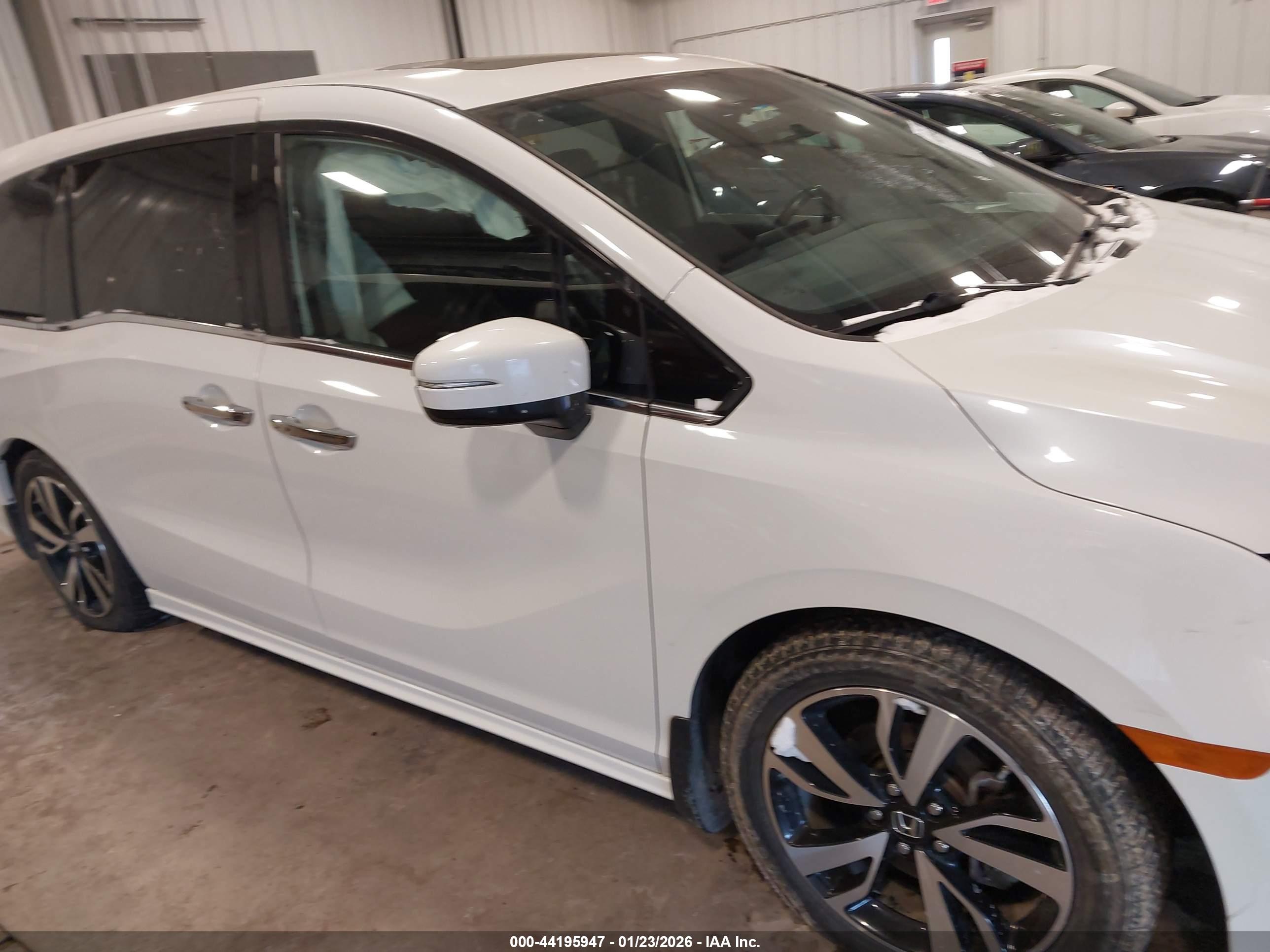 HONDA ODYSSEY image 6