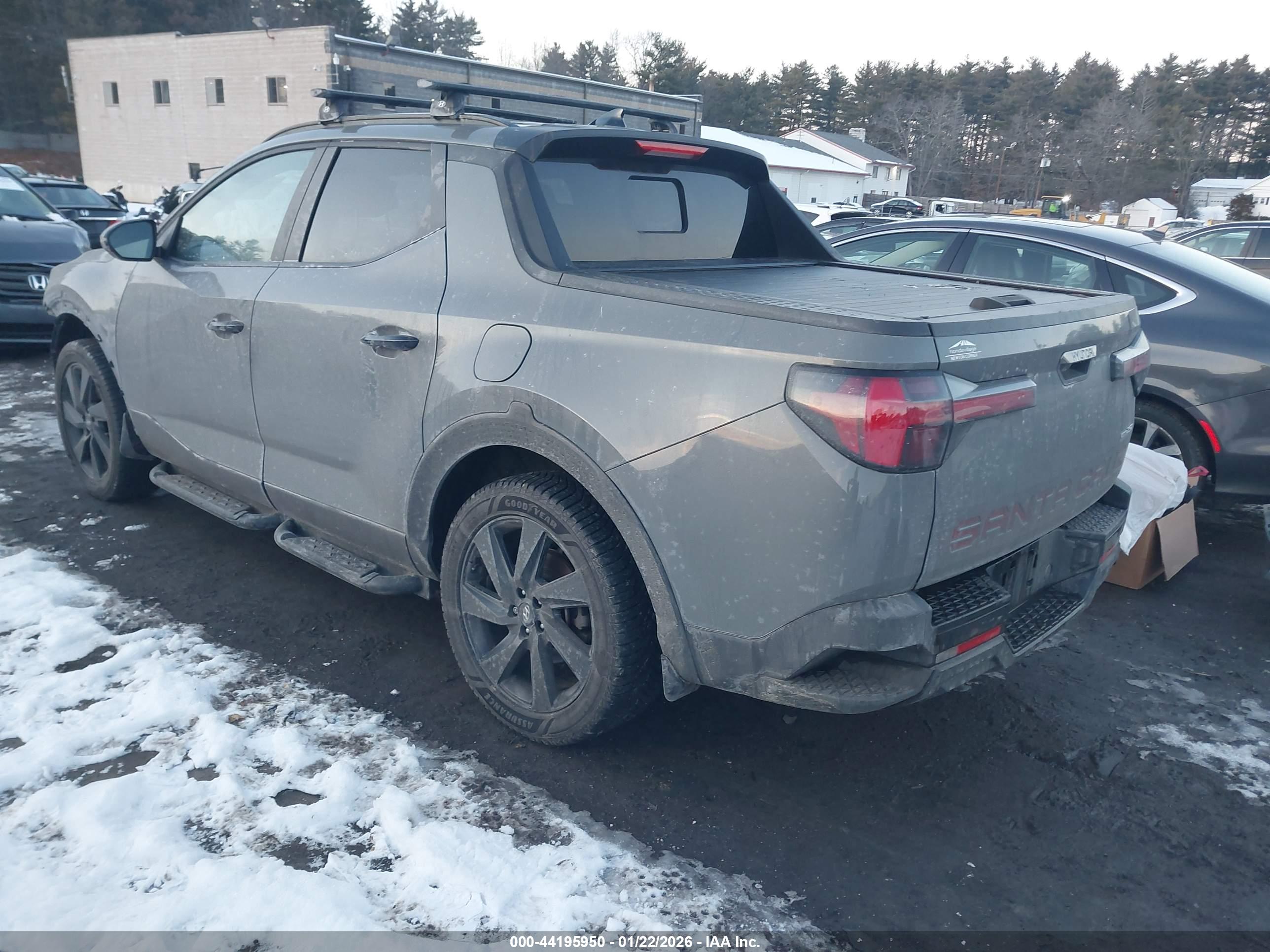 HYUNDAI SANTA image 3