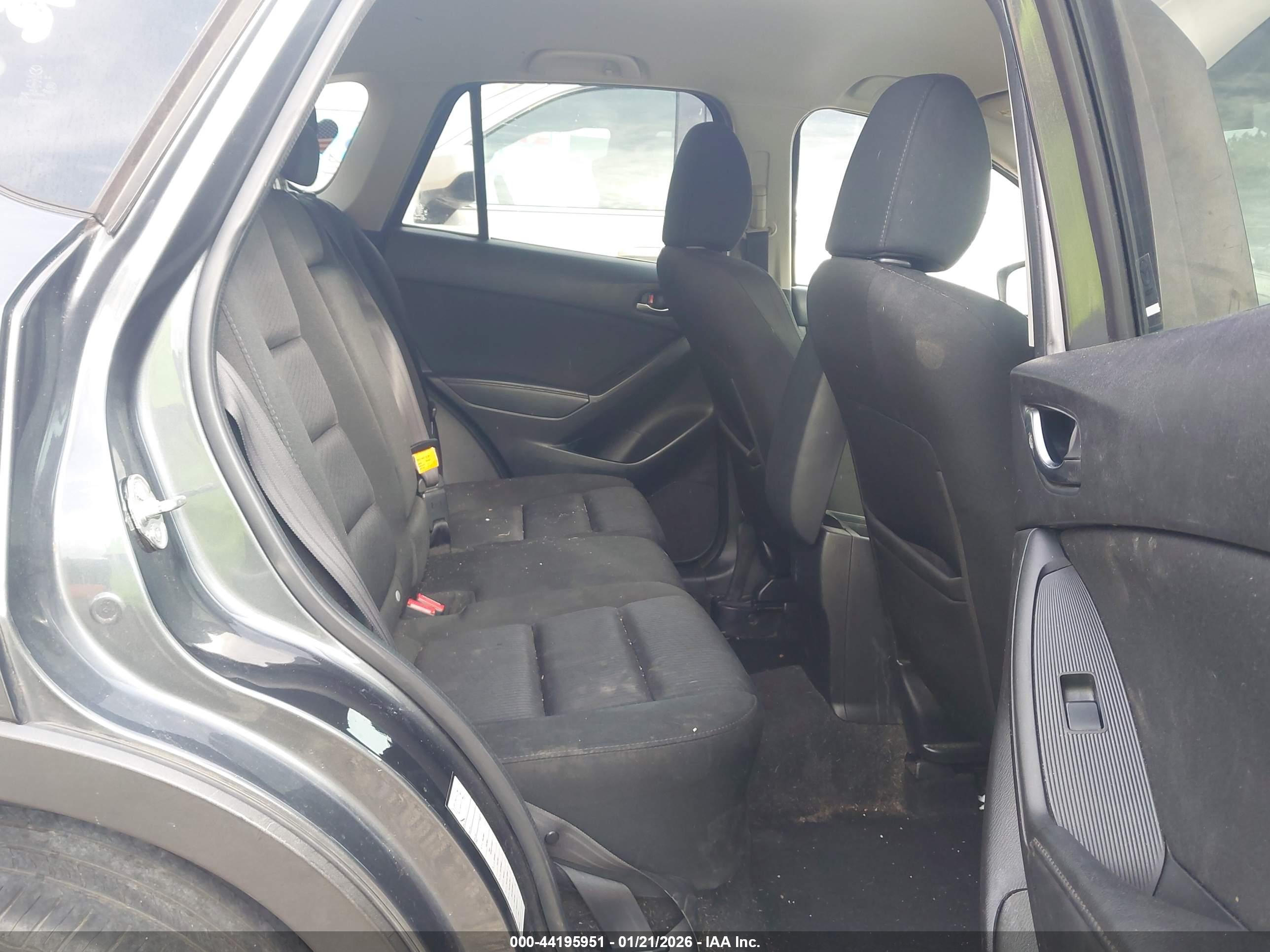 MAZDA CX-5 image 8