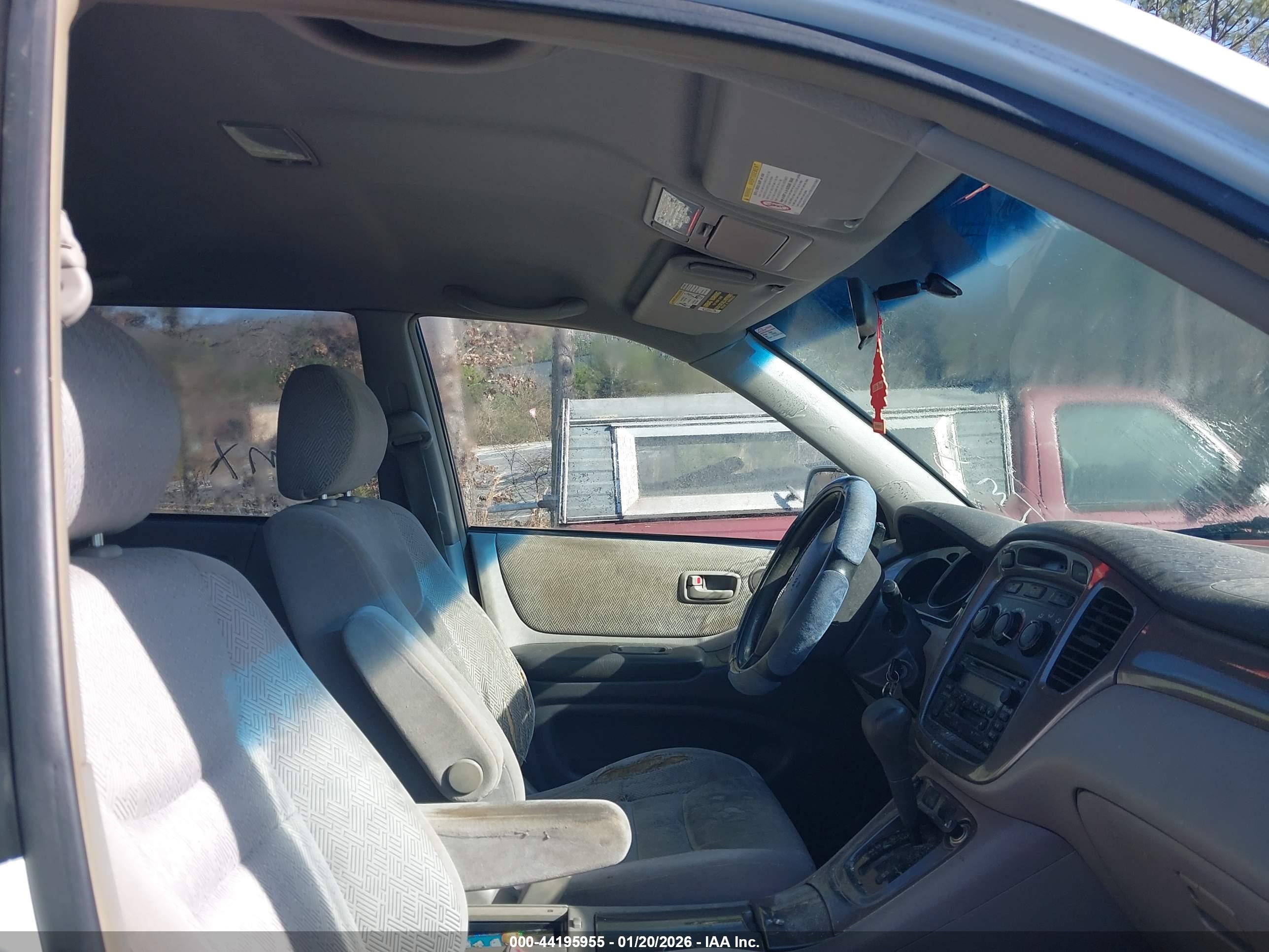 TOYOTA HIGHLANDER image 5