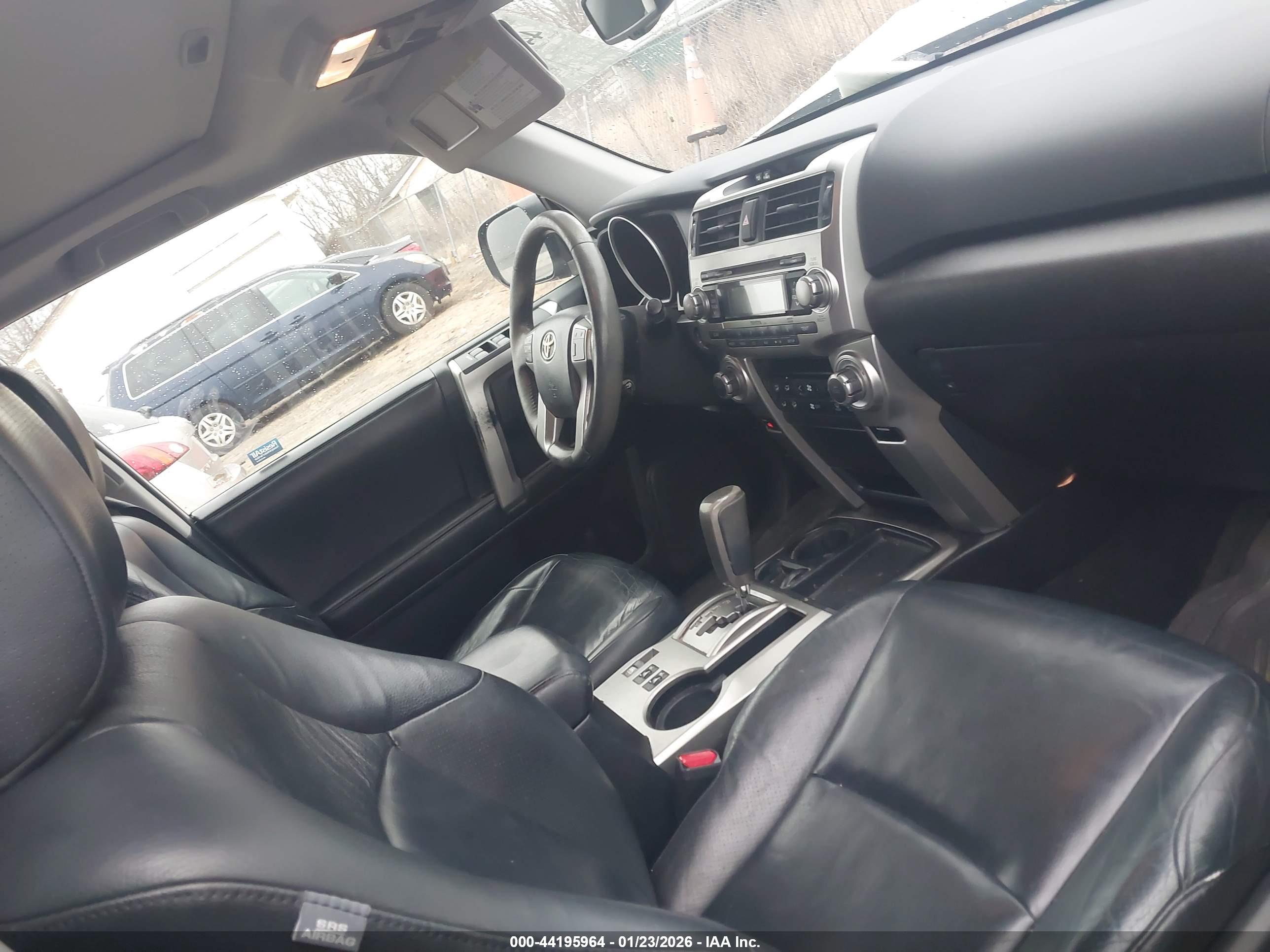 TOYOTA 4RUNNER image 5